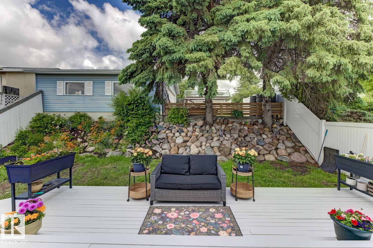 Photo 42 at 3504 102 Avenue NW, Rundle Heights, Edmonton