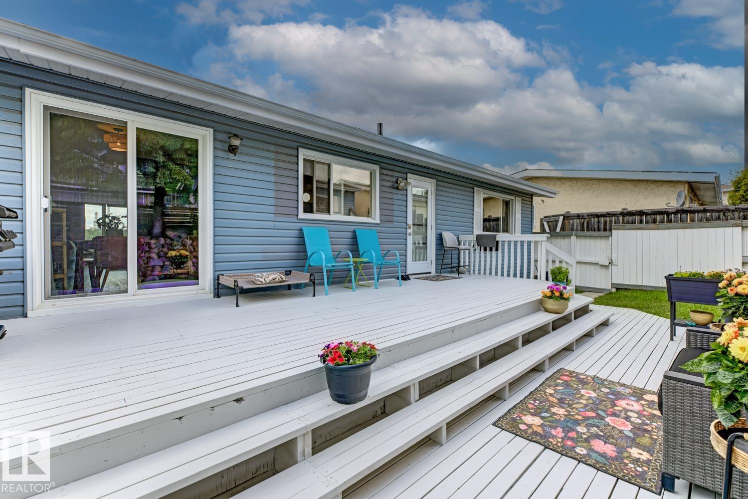 Photo 44 at 3504 102 Avenue NW, Rundle Heights, Edmonton