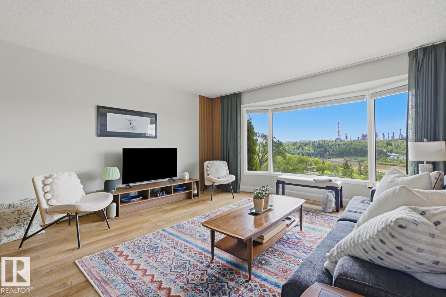Photo 8 at 3504 102 Avenue NW, Rundle Heights, Edmonton