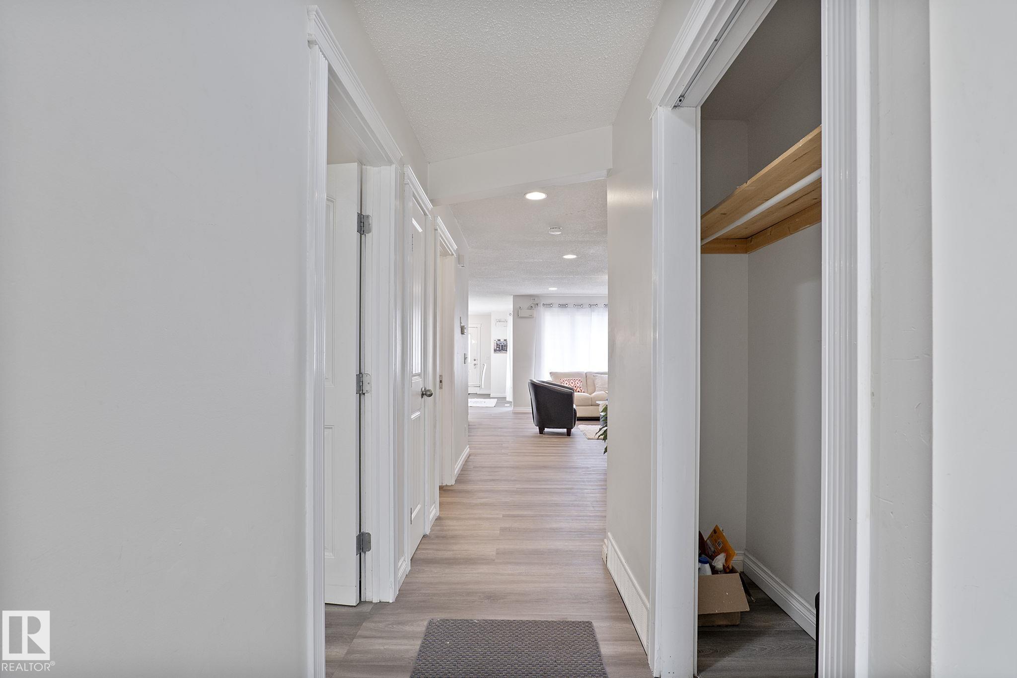 Photo 13 at 11918 68 Street NW, Montrose, Edmonton