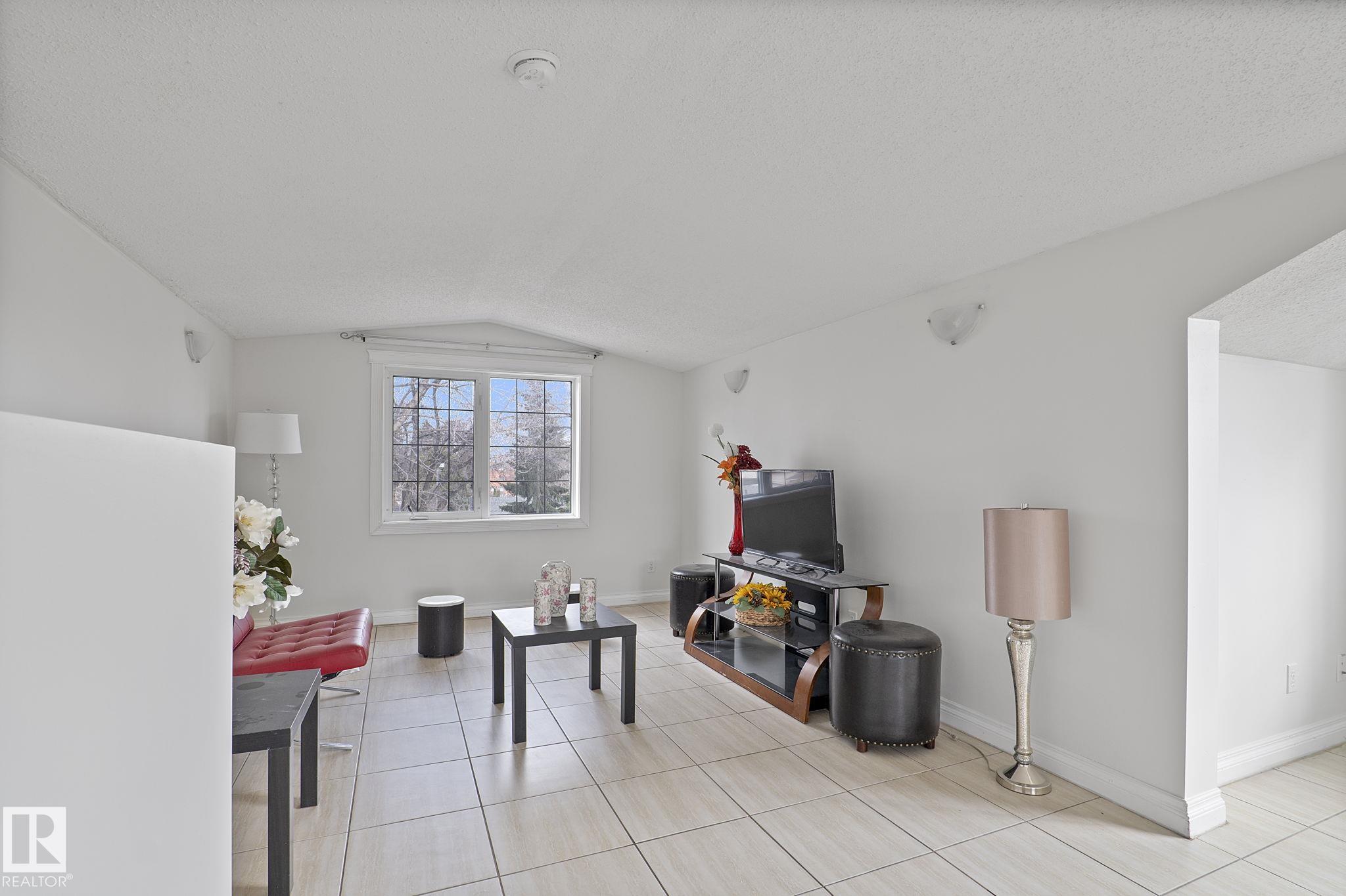 Photo 22 at 11918 68 Street NW, Montrose, Edmonton