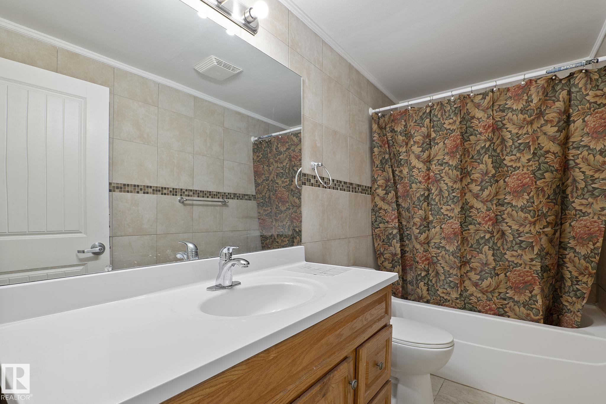 Photo 23 at 11918 68 Street NW, Montrose, Edmonton
