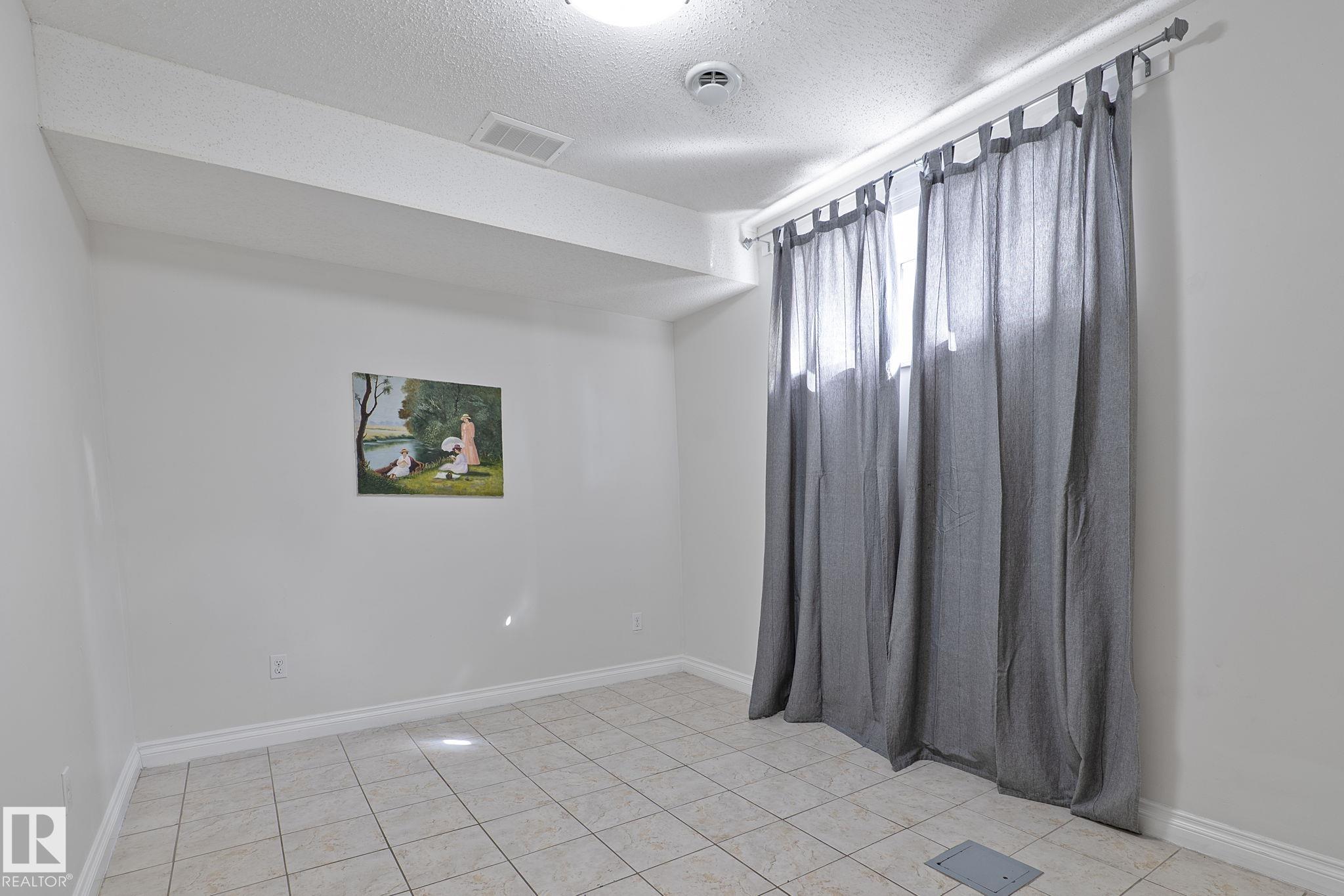 Photo 24 at 11918 68 Street NW, Montrose, Edmonton