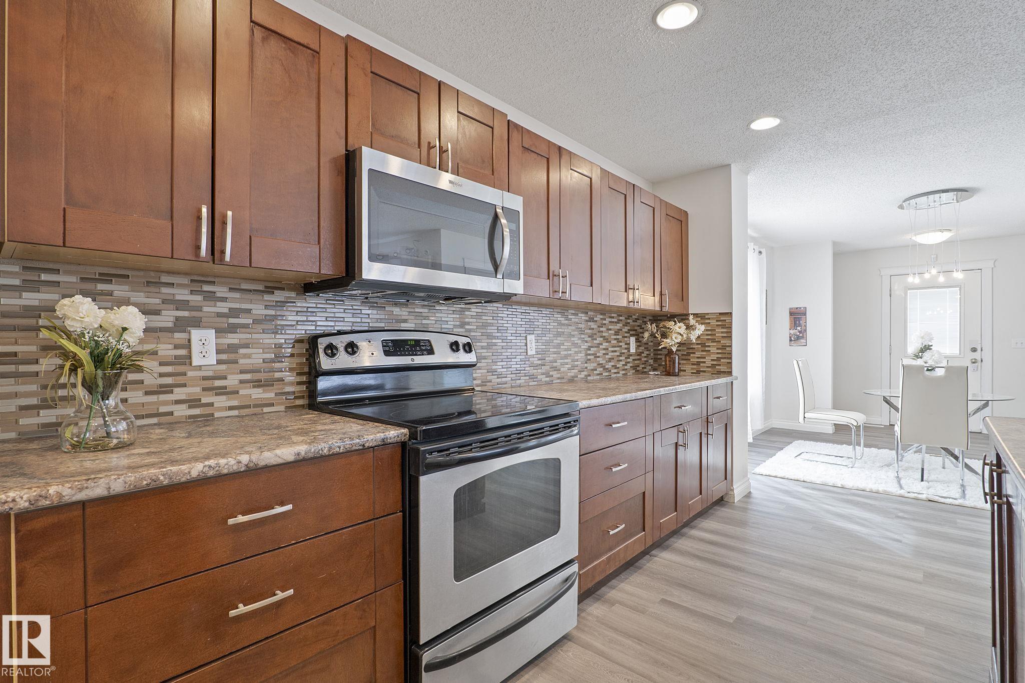 Photo 9 at 11918 68 Street NW, Montrose, Edmonton