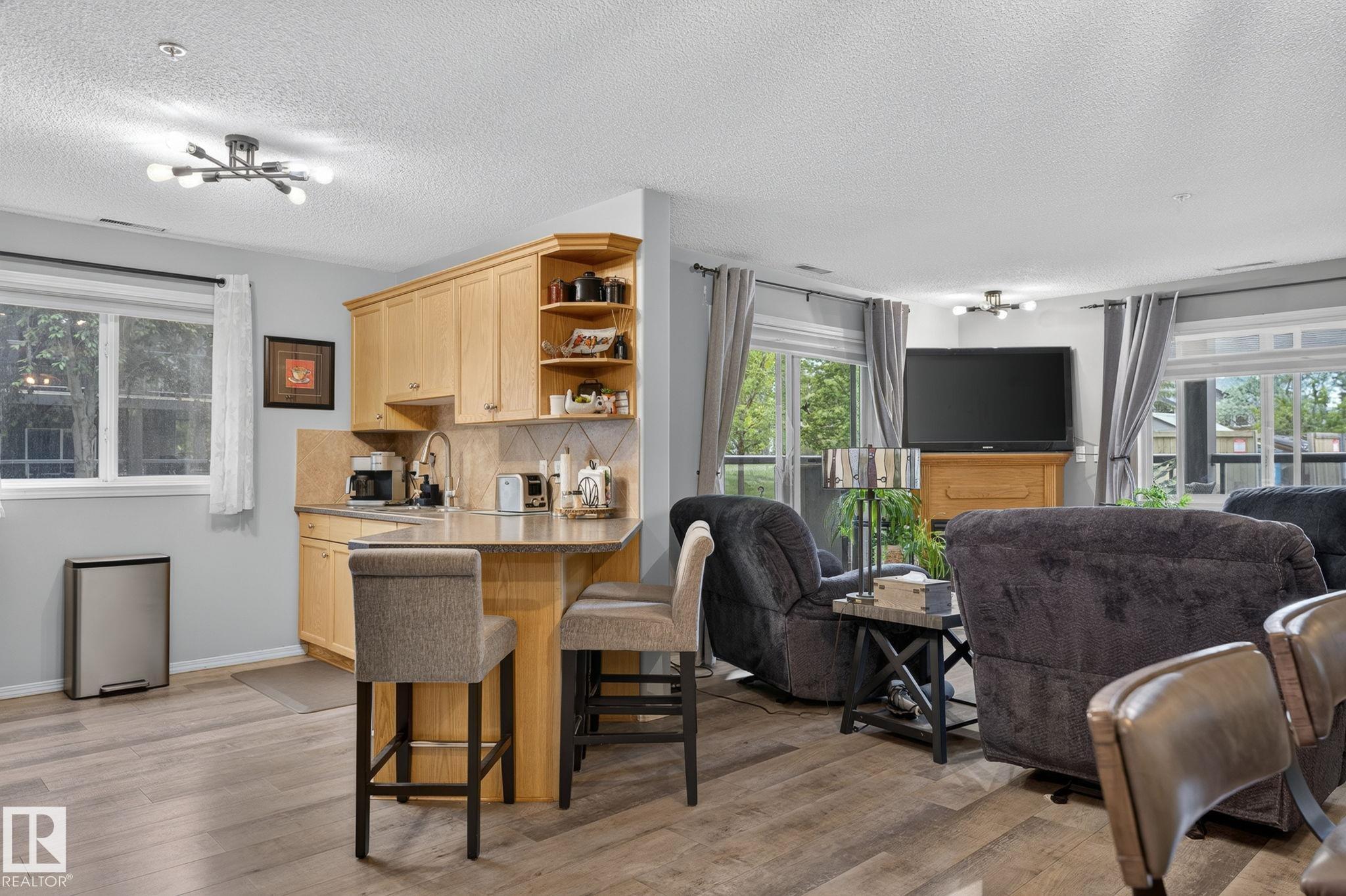 Photo 8 at 122 - 279 Suder Greens Drive NW, Breckenridge Greens, Edmonton