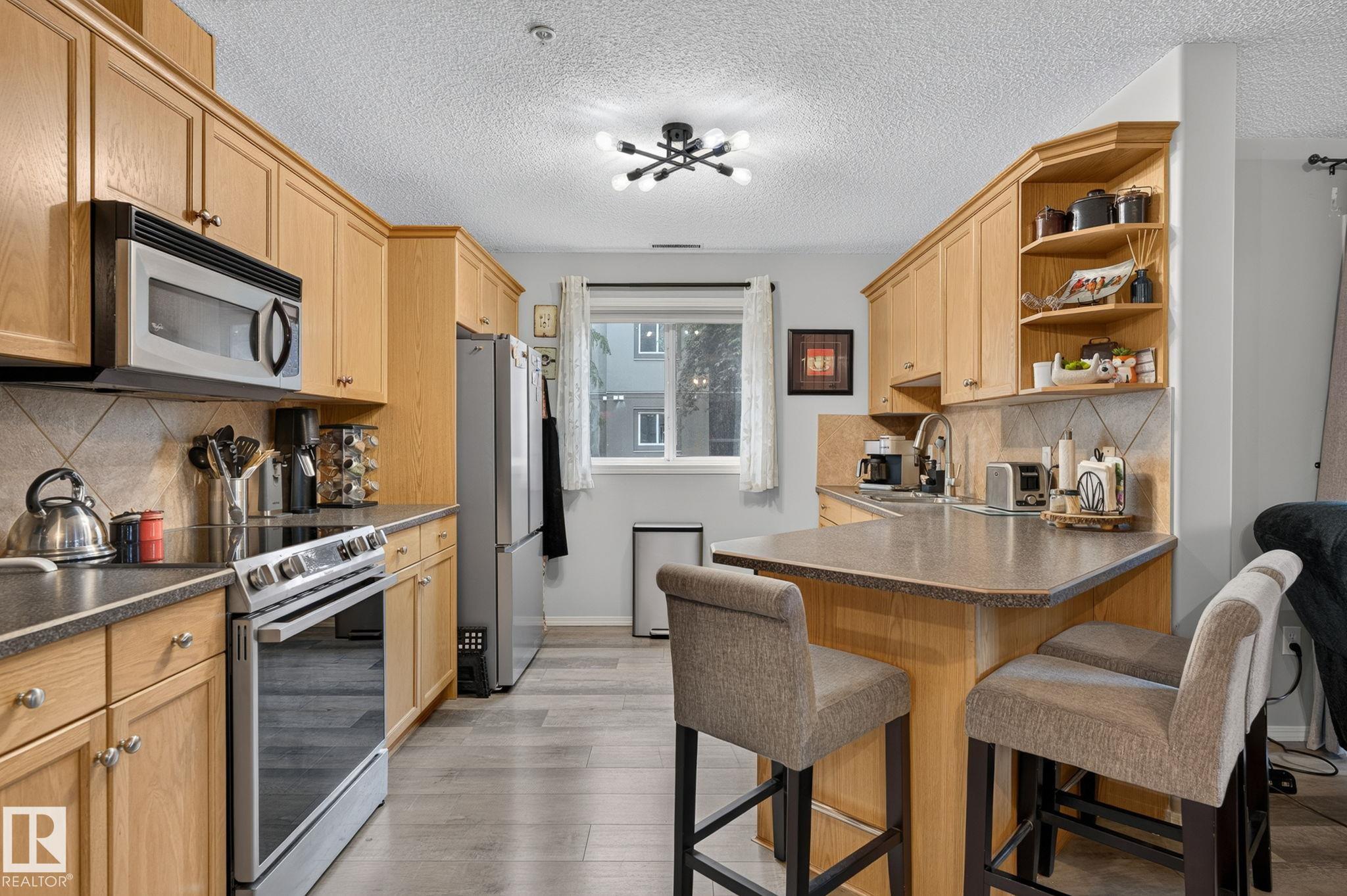 Photo 10 at 122 - 279 Suder Greens Drive NW, Breckenridge Greens, Edmonton