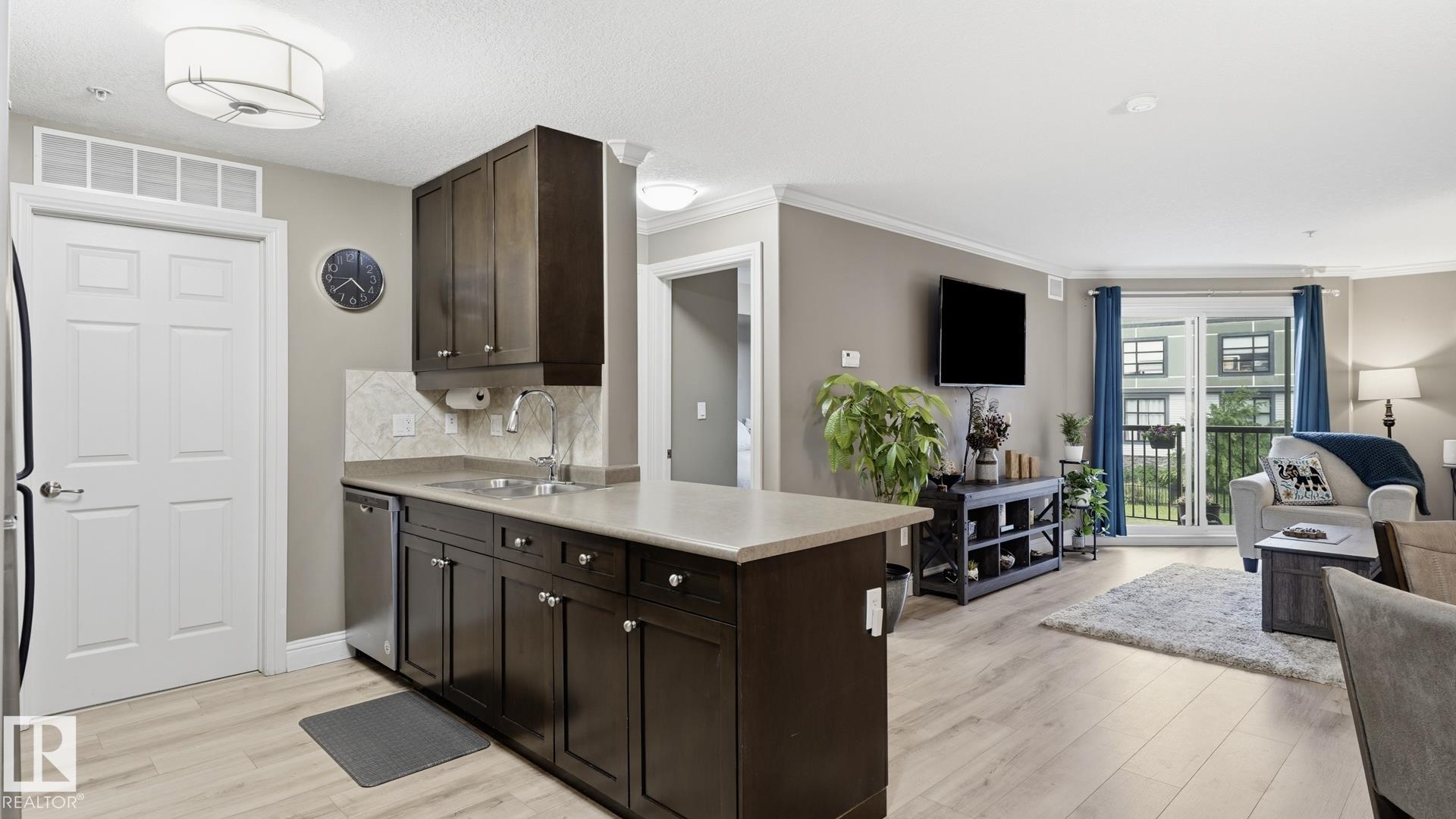 Photo 8 at 208 - 14612 125 Street NW, Baranow, Edmonton