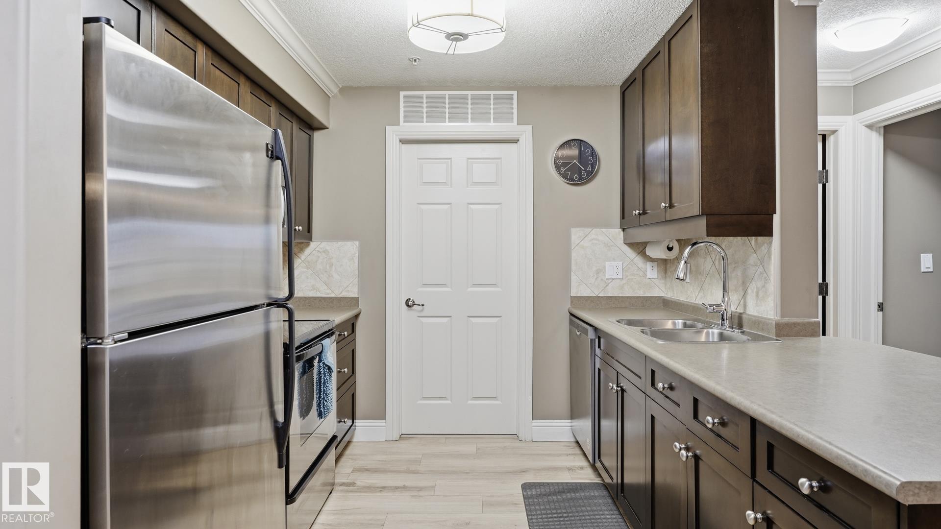 Photo 9 at 208 - 14612 125 Street NW, Baranow, Edmonton