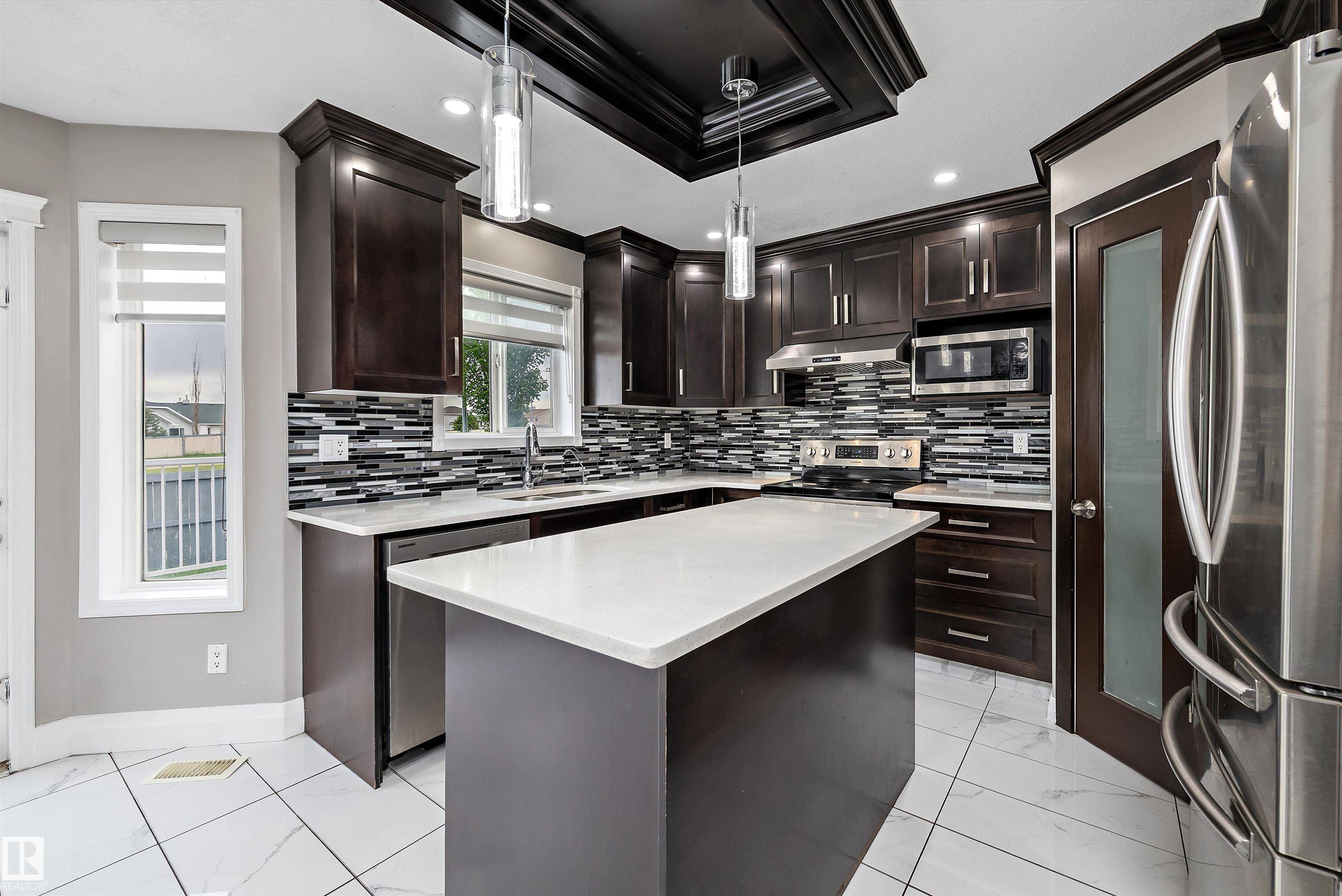 Photo 12 at 4831 154 Avenue NW, Brintnell, Edmonton