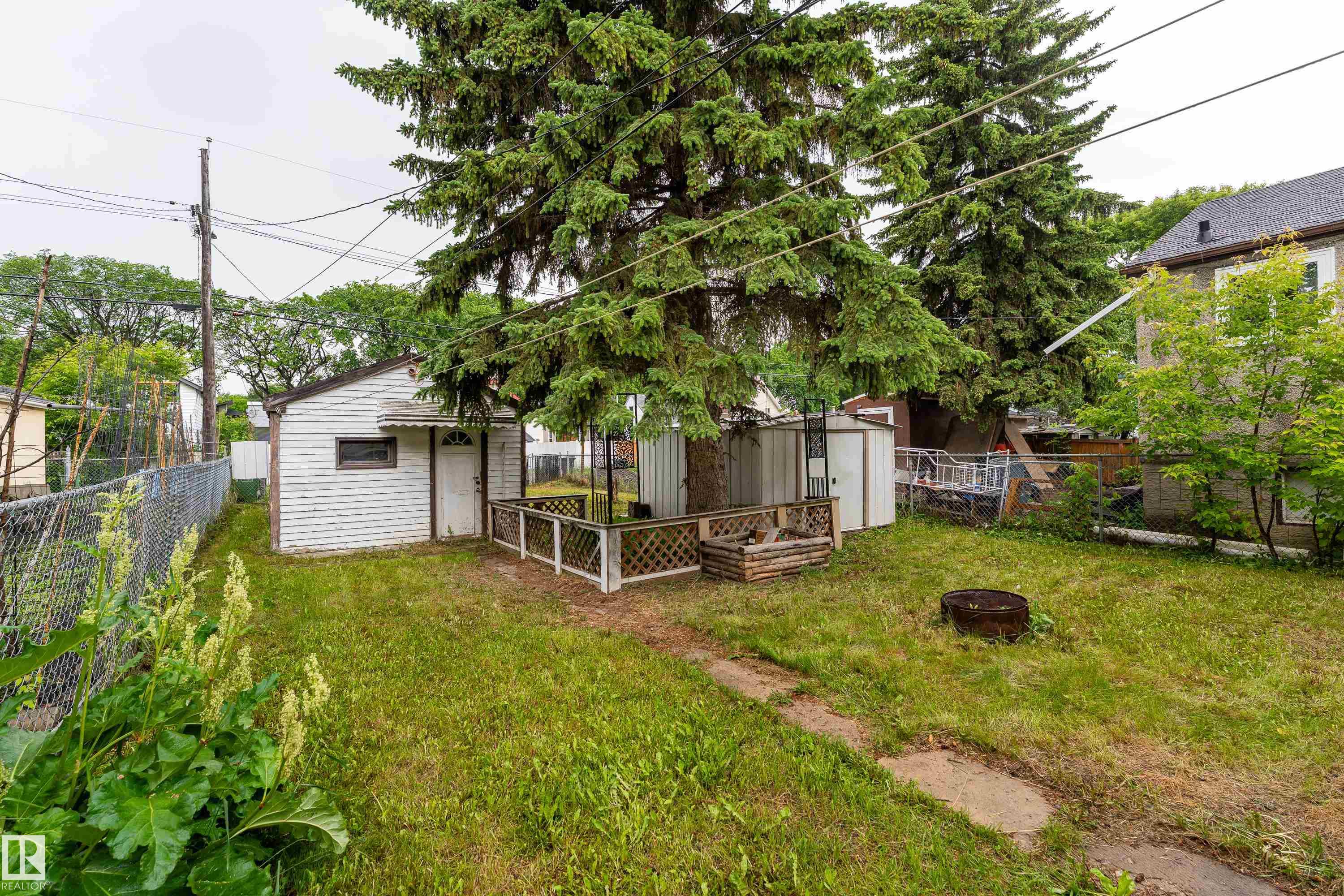 Photo 25 at 11406 89 Street NW, Alberta Avenue, Edmonton