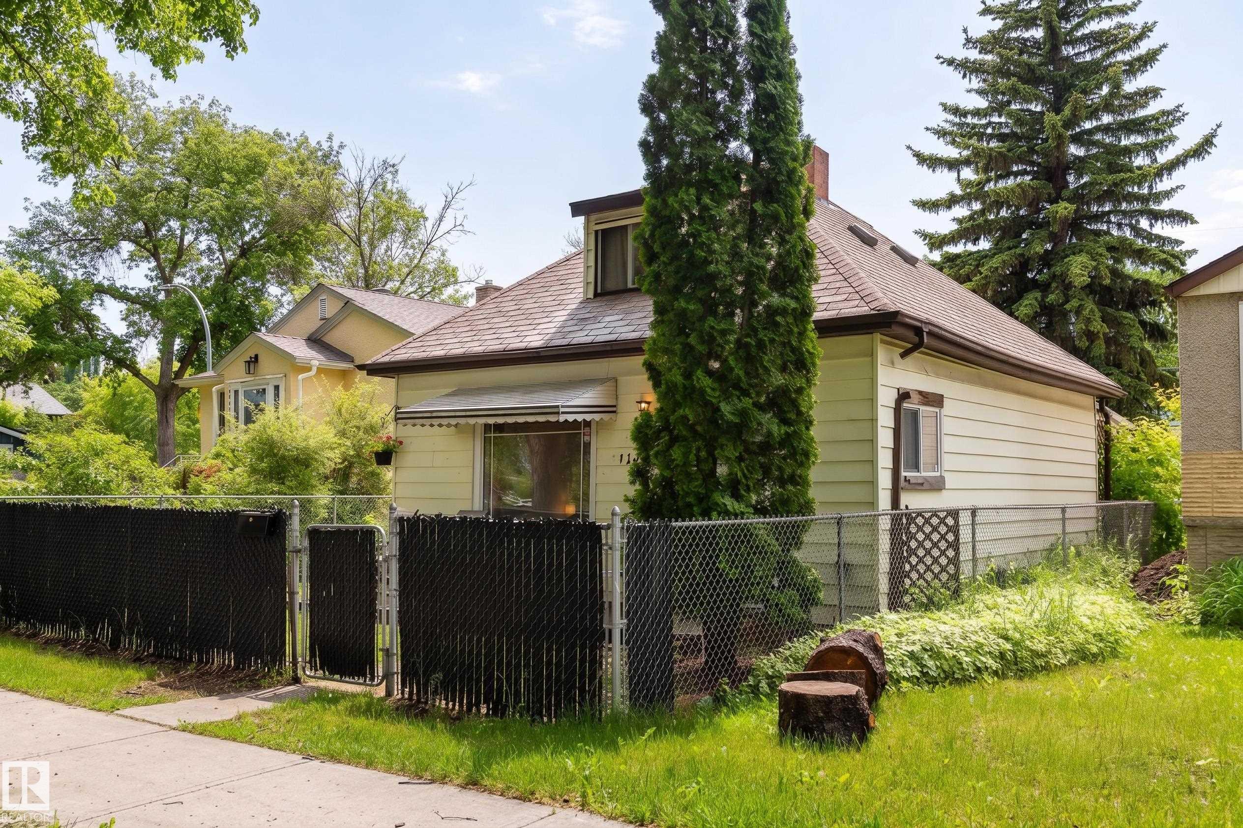 Photo 29 at 11406 89 Street NW, Alberta Avenue, Edmonton