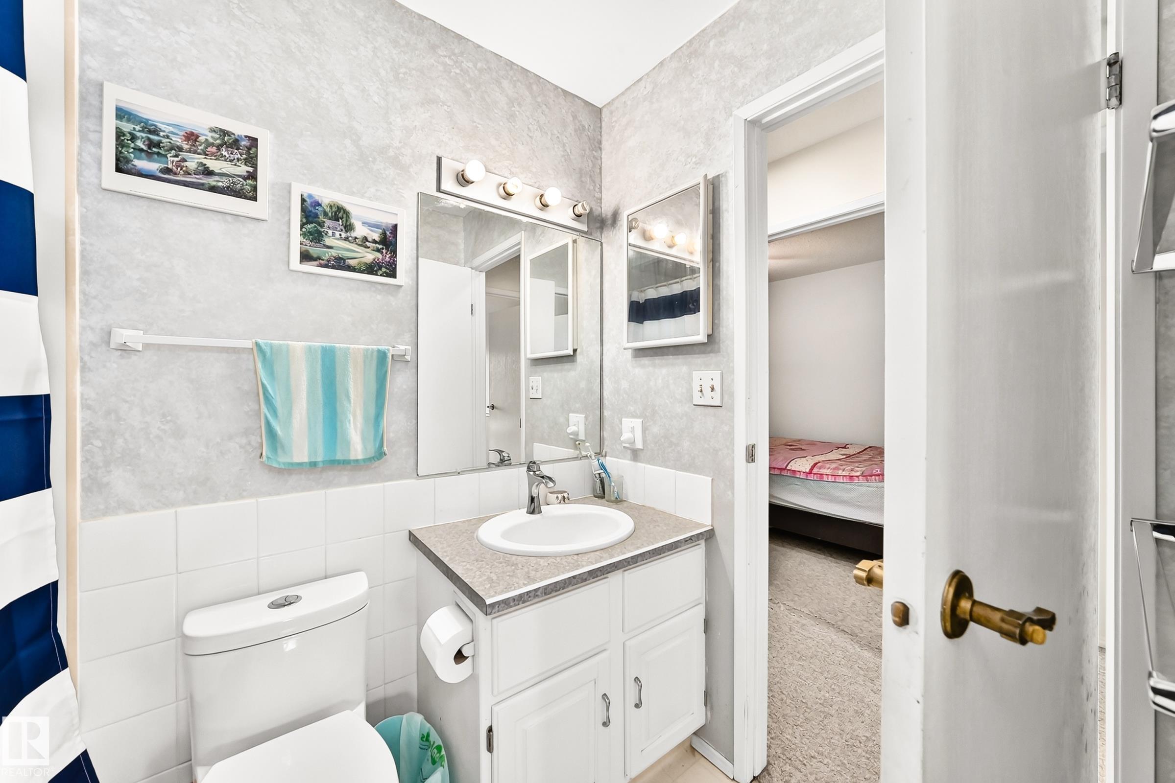 Photo 23 at 102 Royal Terrace NW, Ermineskin, Edmonton