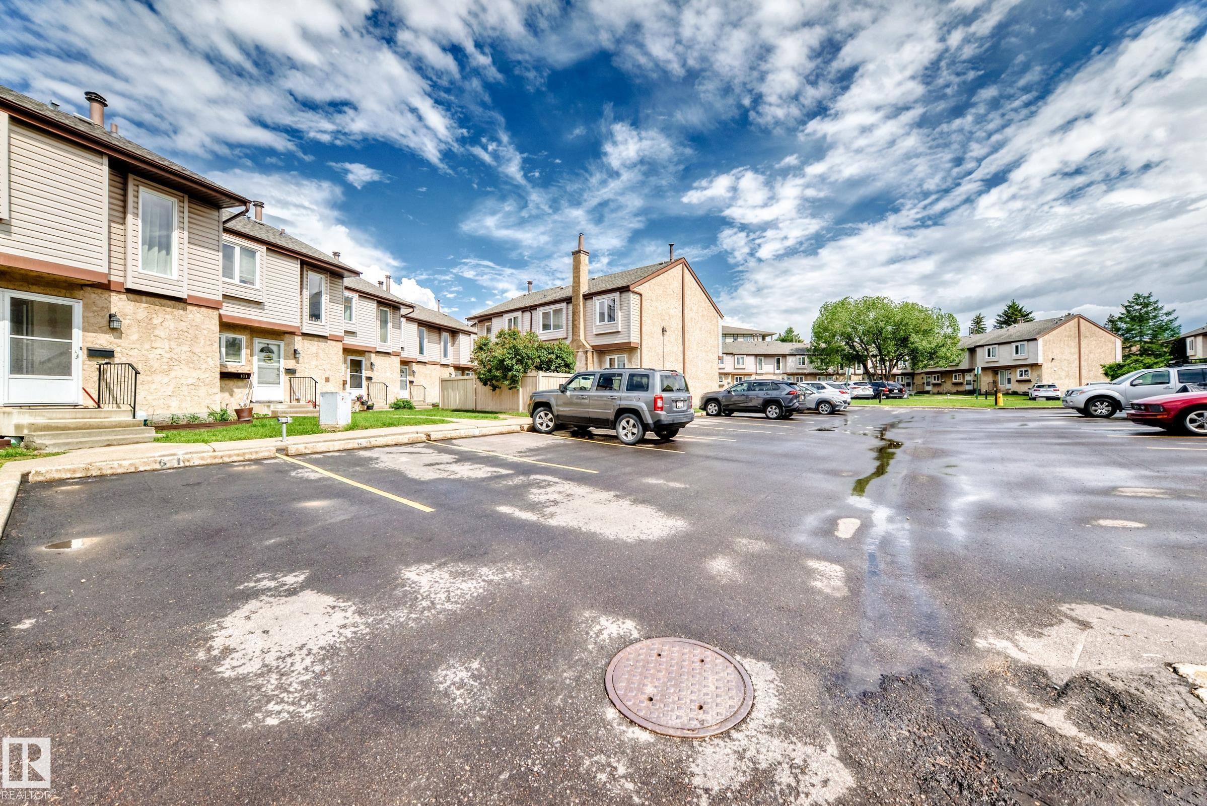 Photo 37 at 102 Royal Terrace NW, Ermineskin, Edmonton