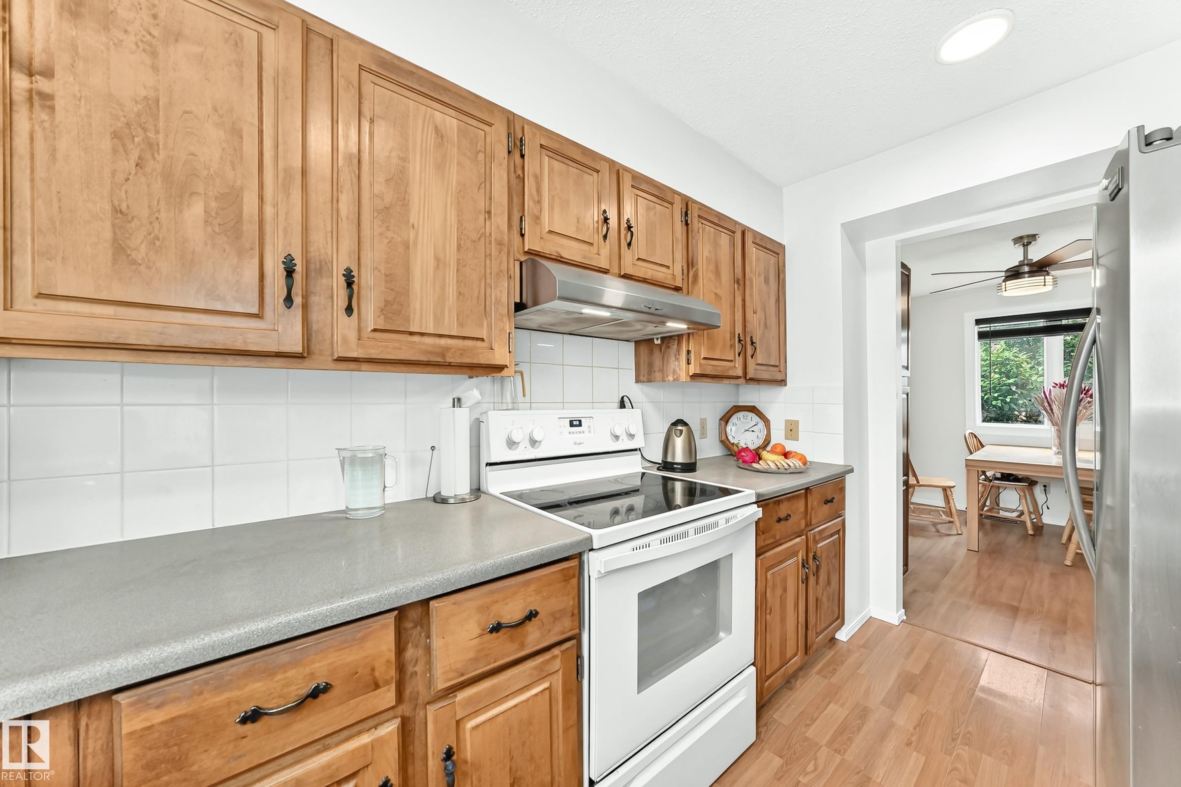 Photo 8 at 102 Royal Terrace NW, Ermineskin, Edmonton