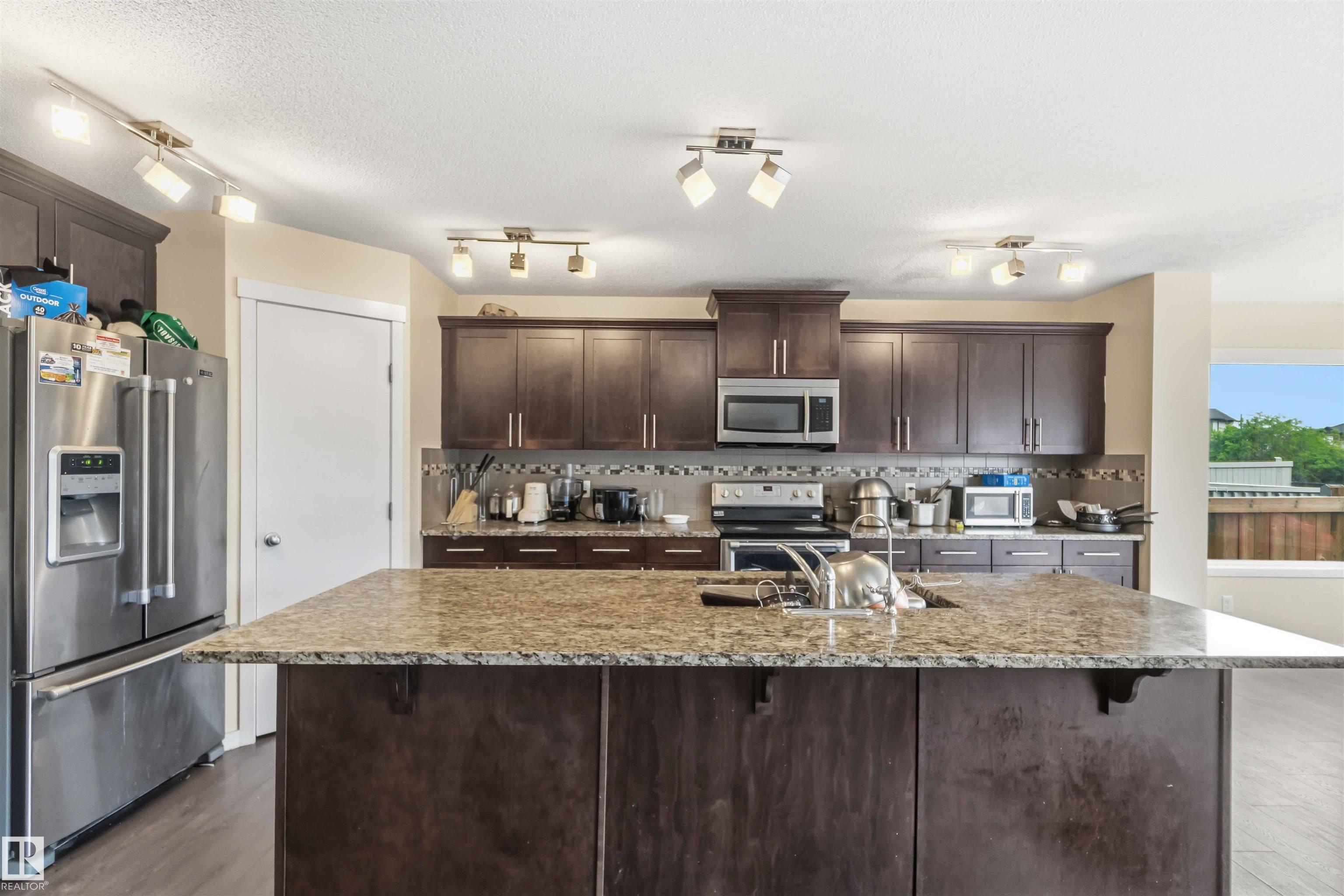 Photo 11 at 5120 19 Avenue SW, Walker, Edmonton
