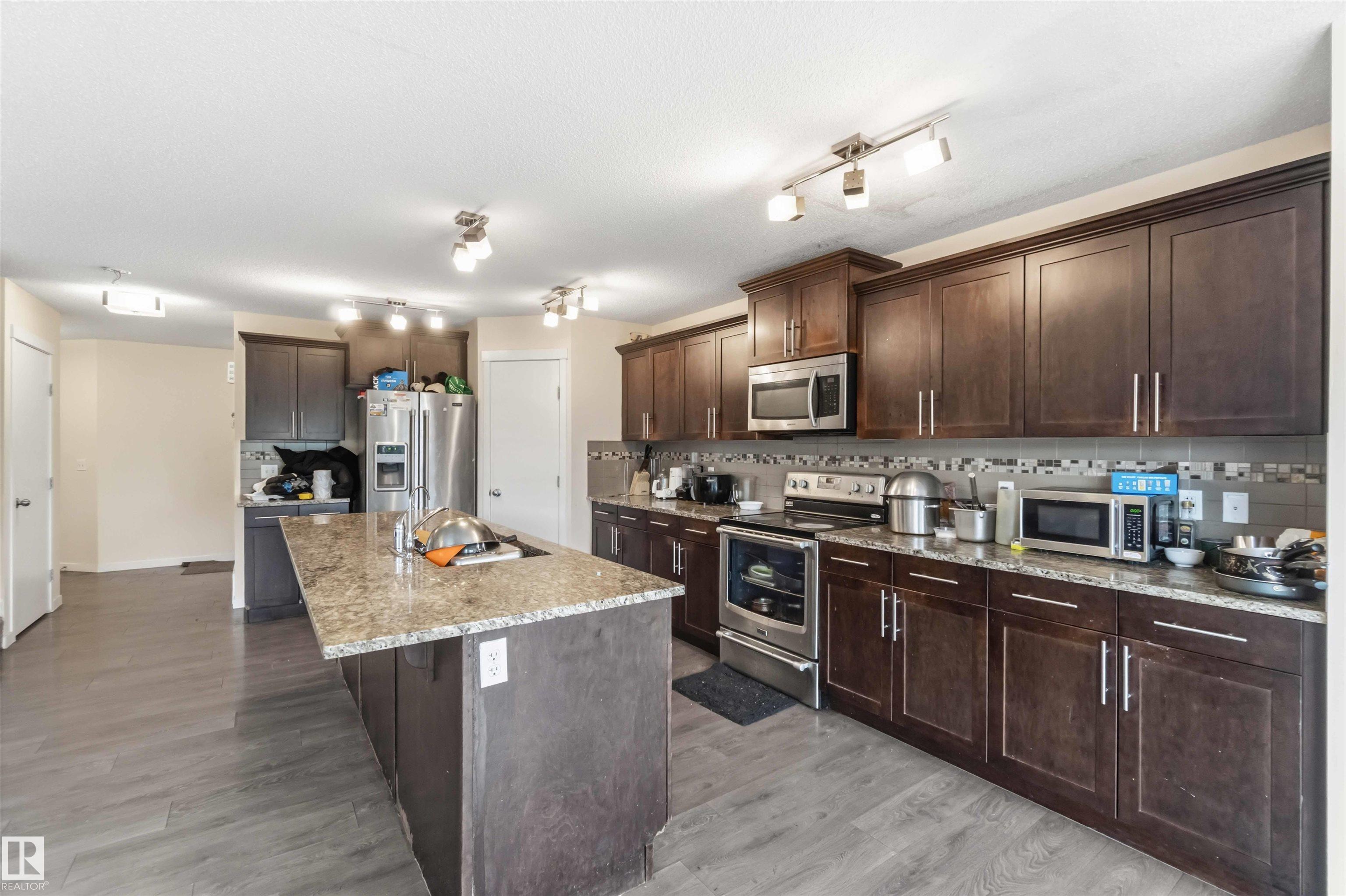 Photo 12 at 5120 19 Avenue SW, Walker, Edmonton
