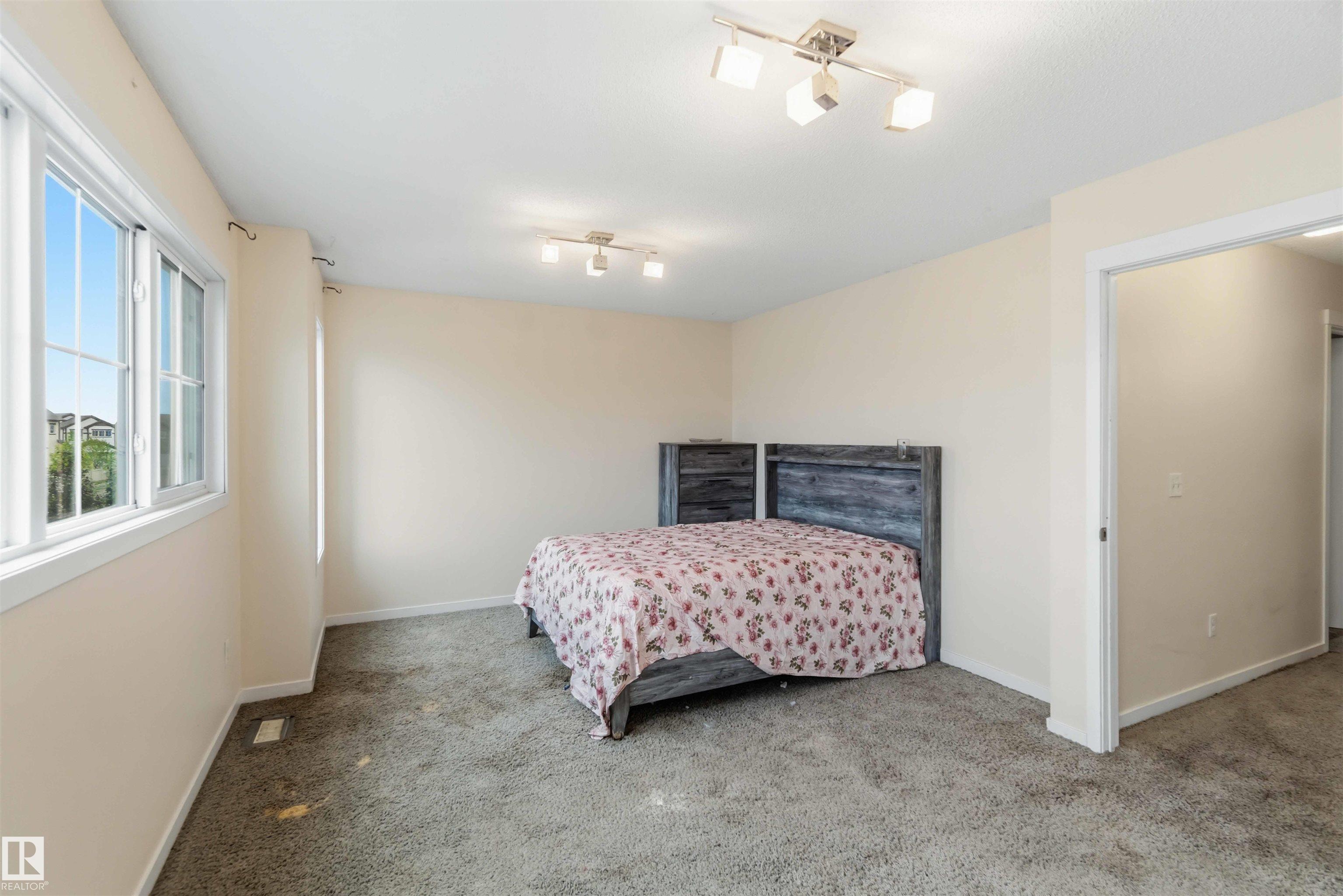 Photo 20 at 5120 19 Avenue SW, Walker, Edmonton