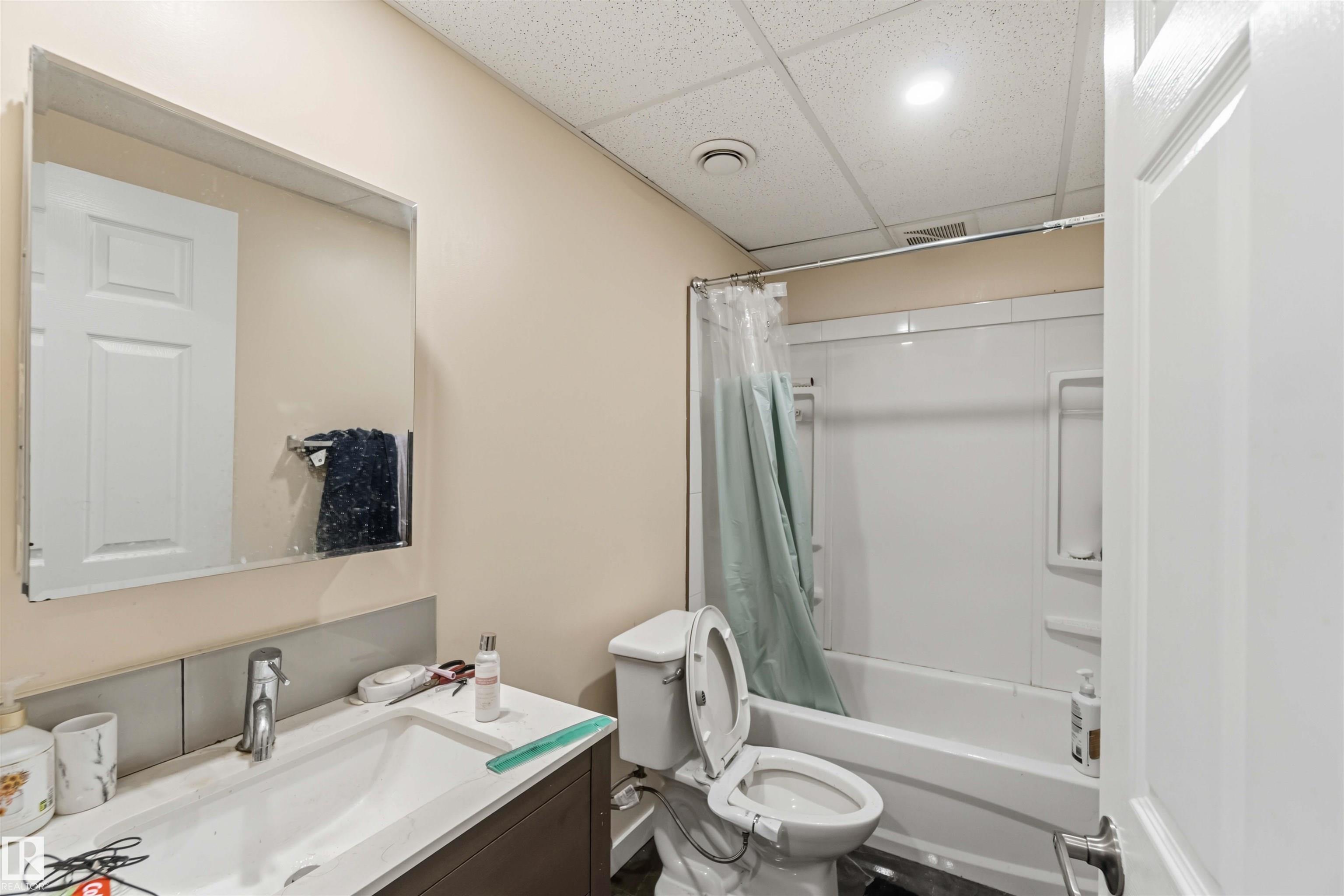Photo 32 at 5120 19 Avenue SW, Walker, Edmonton
