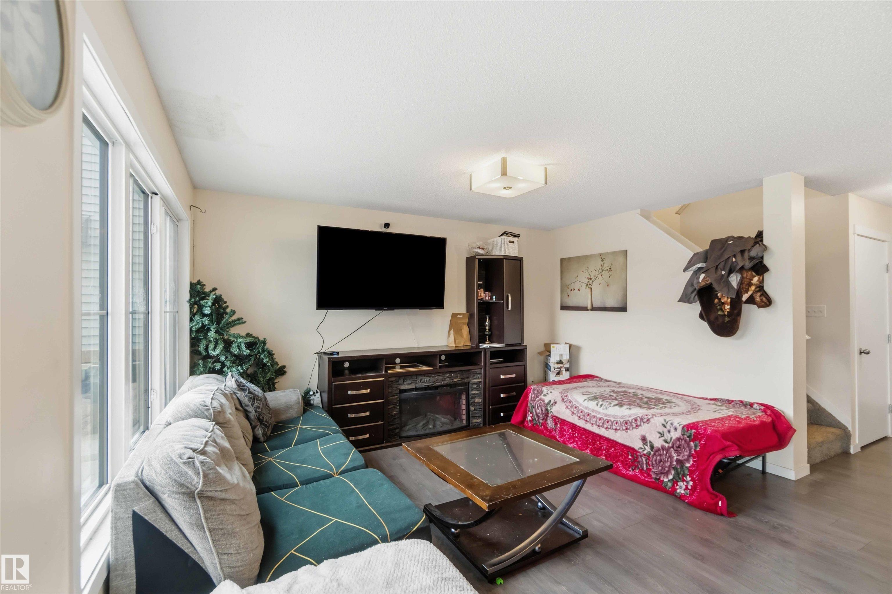 Photo 7 at 5120 19 Avenue SW, Walker, Edmonton