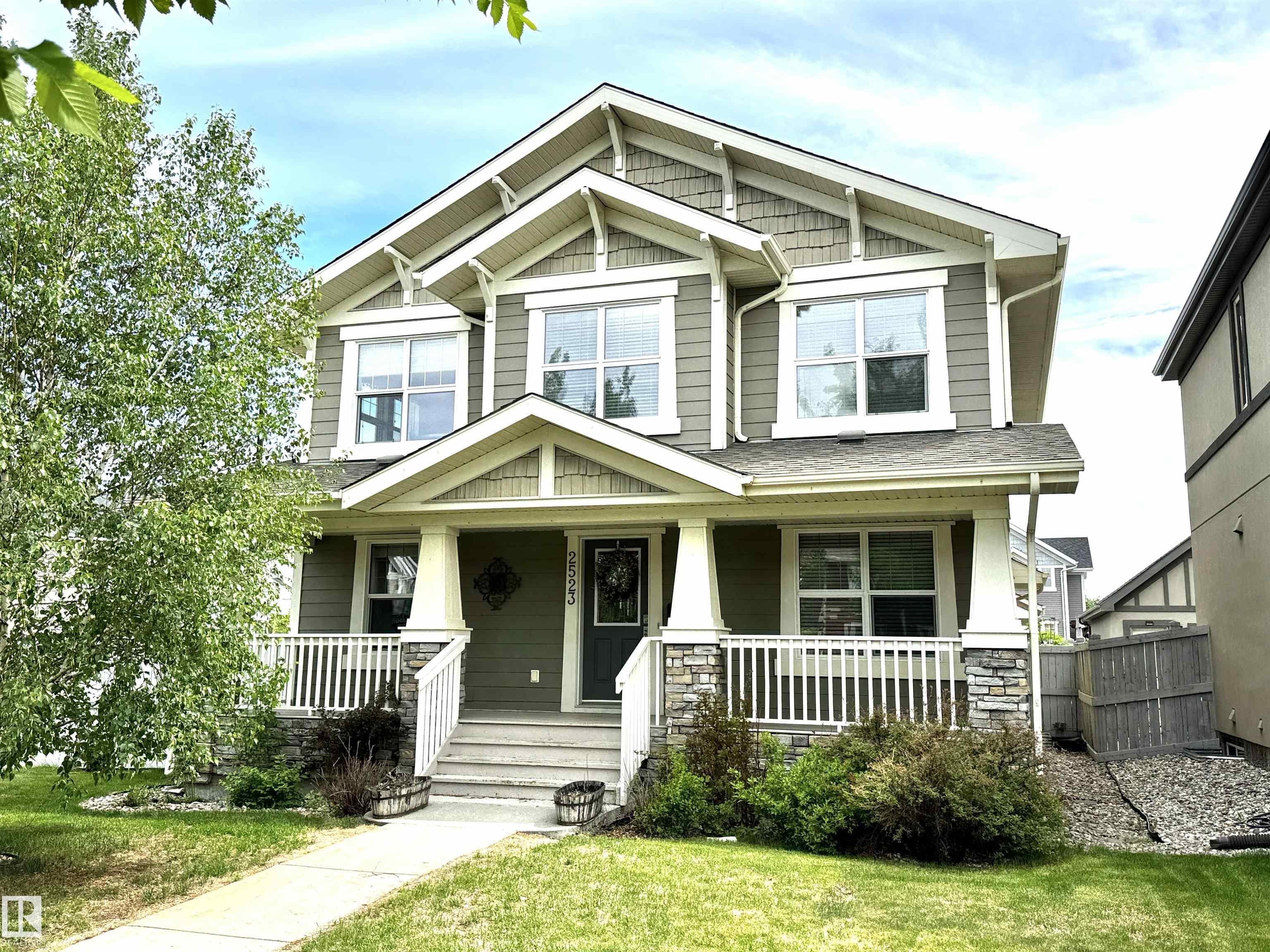 2523 Pegasus Boulevard NW, Griesbach, Edmonton 2