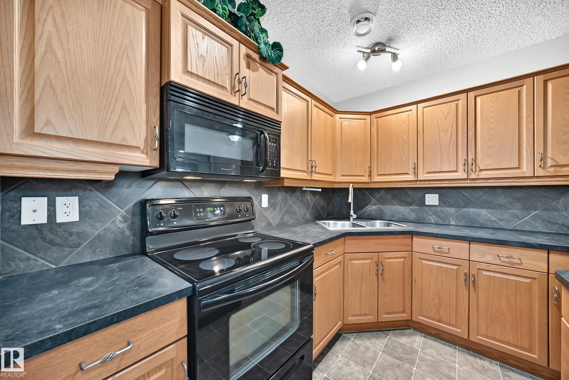 Photo 46 at 2523 Pegasus Boulevard NW, Griesbach, Edmonton