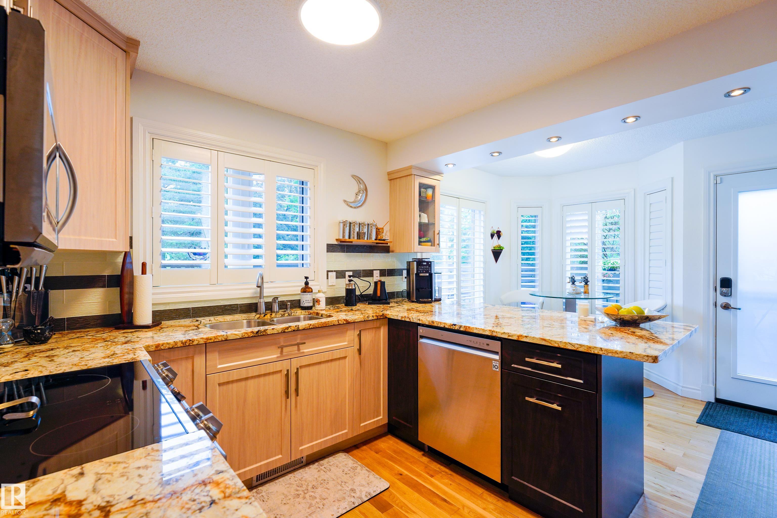 Photo 13 at 9749 102 Street NW, Rossdale, Edmonton