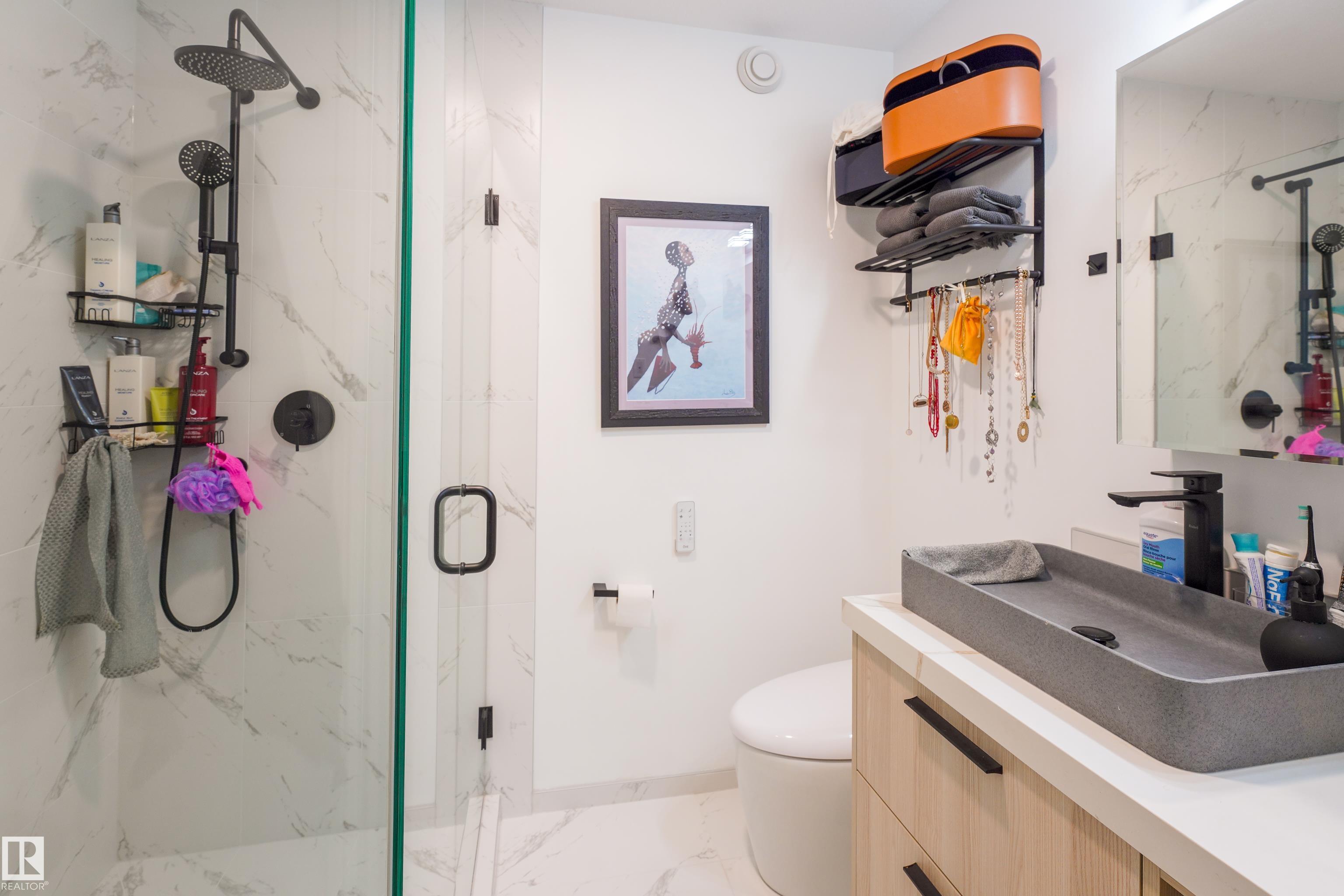 Photo 34 at 9749 102 Street NW, Rossdale, Edmonton