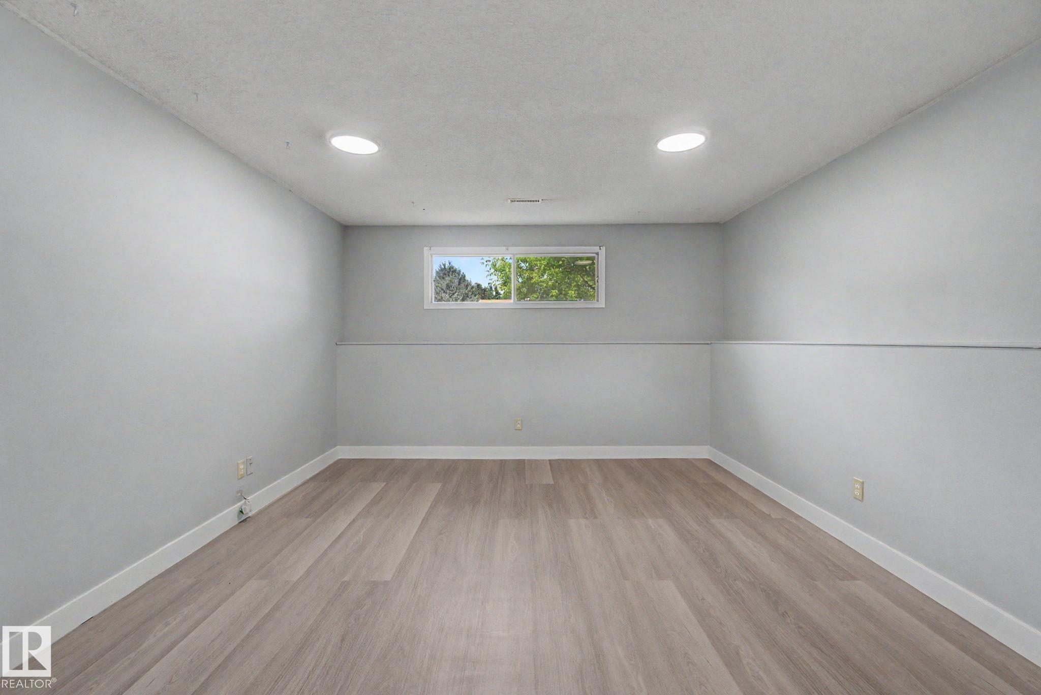 Photo 35 at 1511 75 Street NW, Menisa, Edmonton