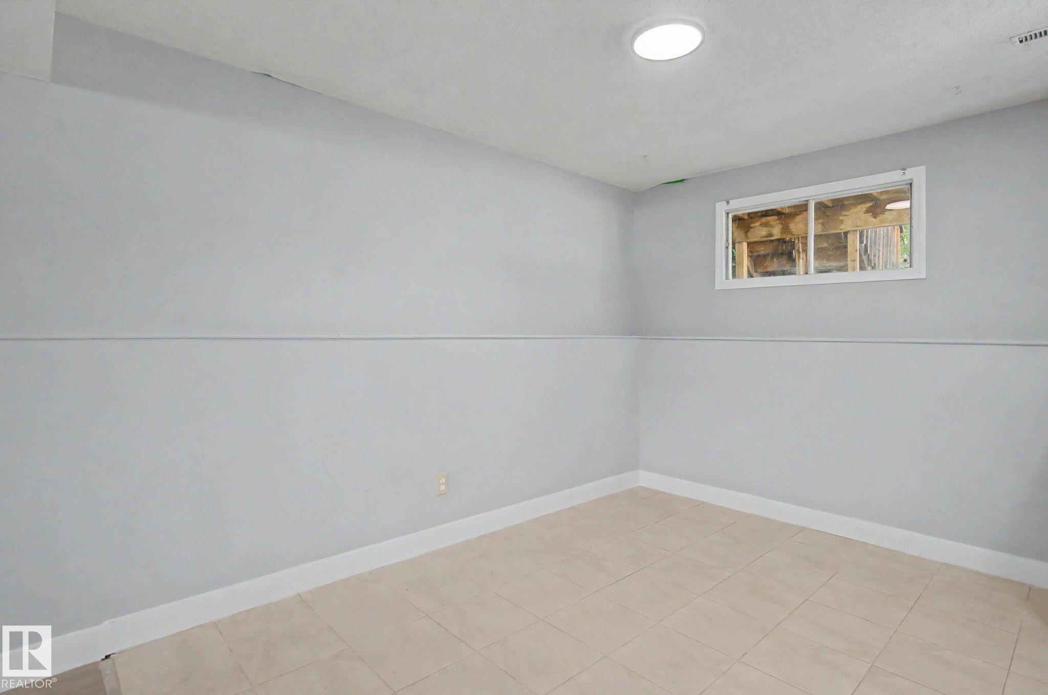 Photo 39 at 1511 75 Street NW, Menisa, Edmonton