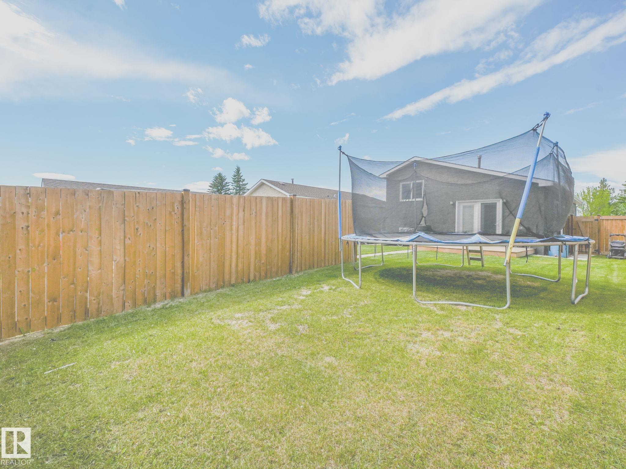 Photo 64 at 4115 41 Avenue NW, Kiniski Gardens, Edmonton