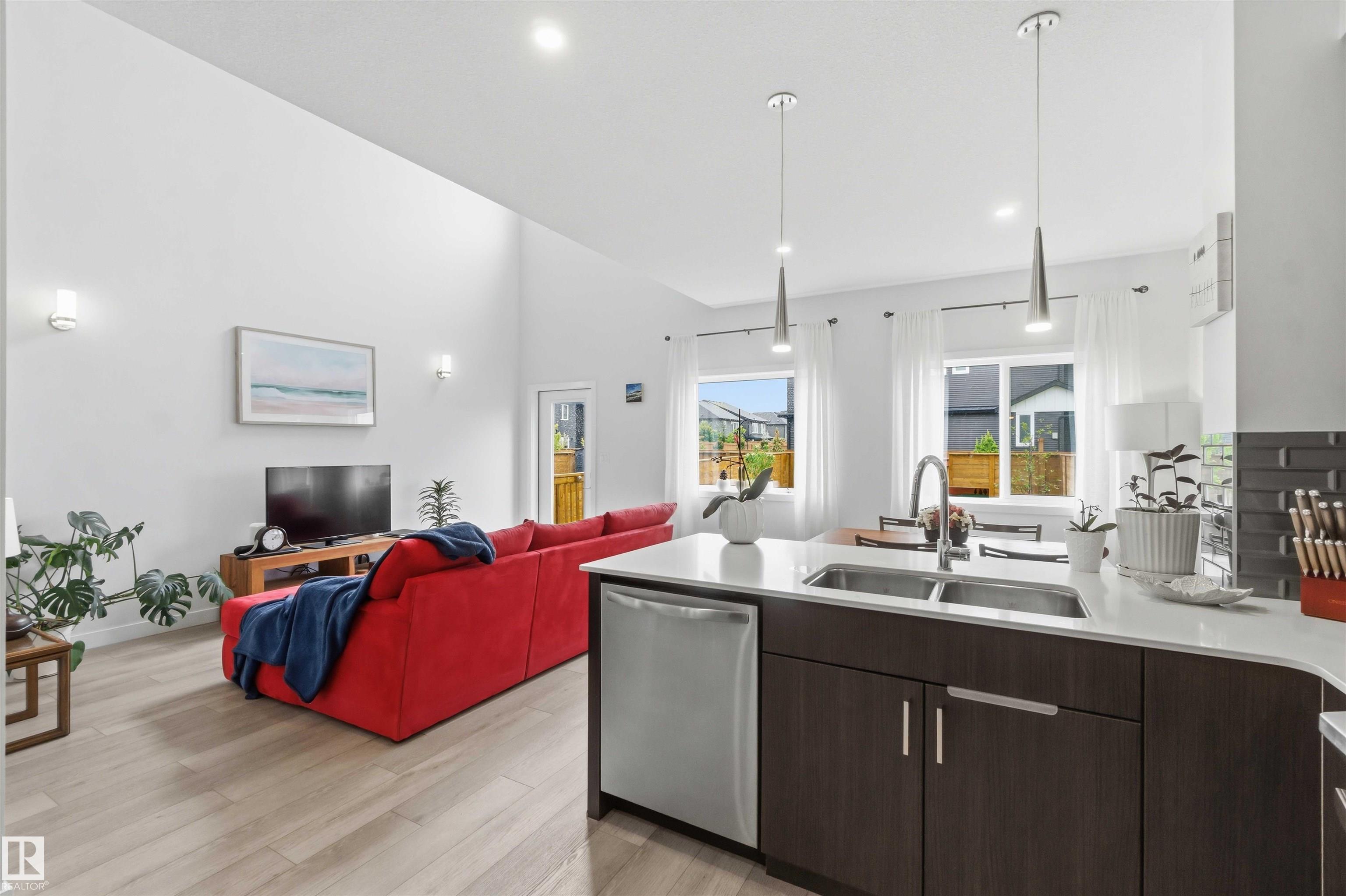 Photo 11 at 178 Redwing Wynd, Riverside, St. Albert