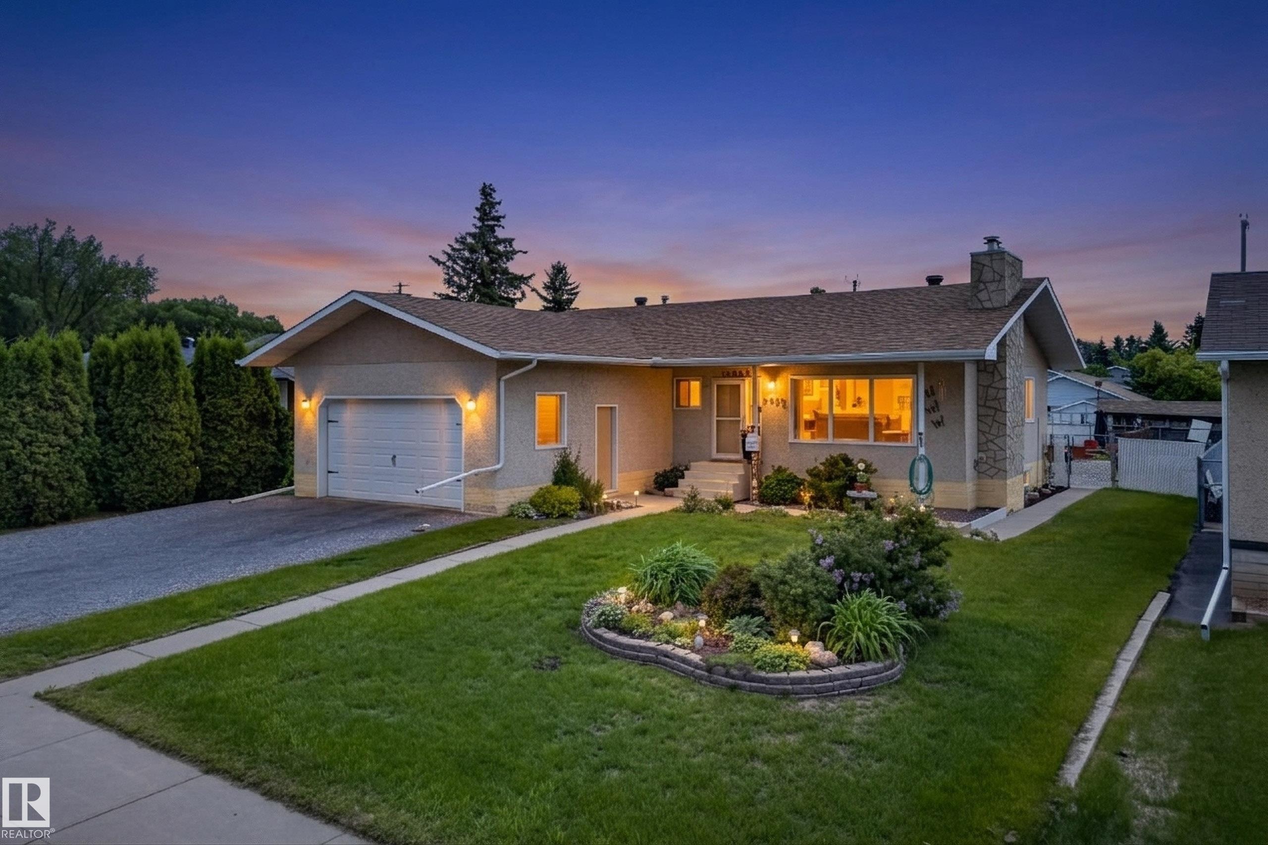 10935 152 Street NW, High Park, Edmonton