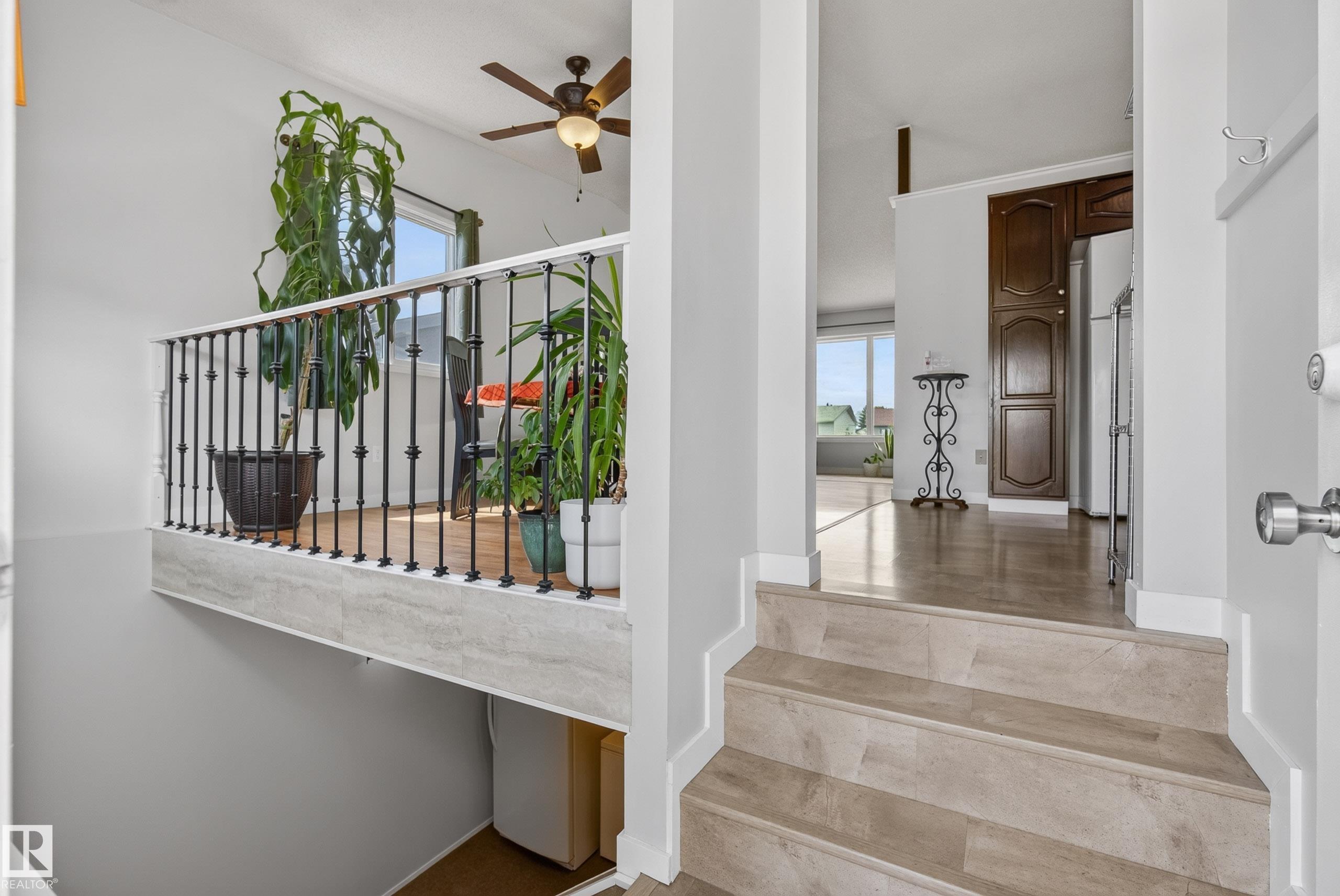 Photo 24 at 10935 152 Street NW, High Park, Edmonton