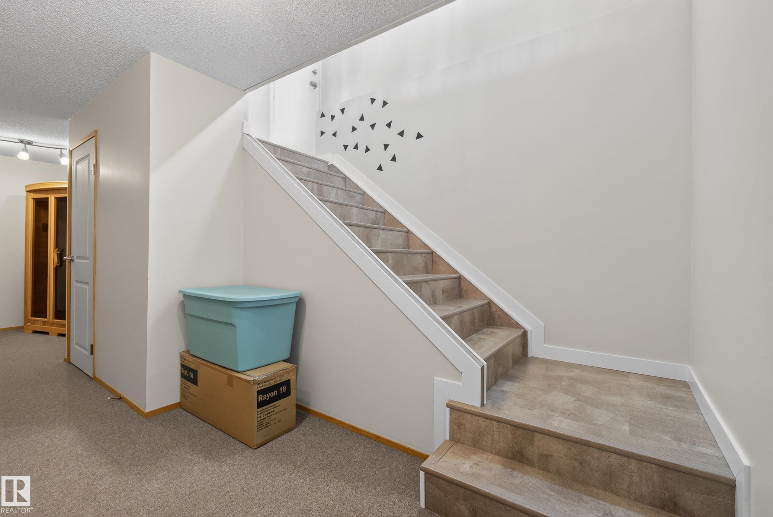 Photo 25 at 10935 152 Street NW, High Park, Edmonton