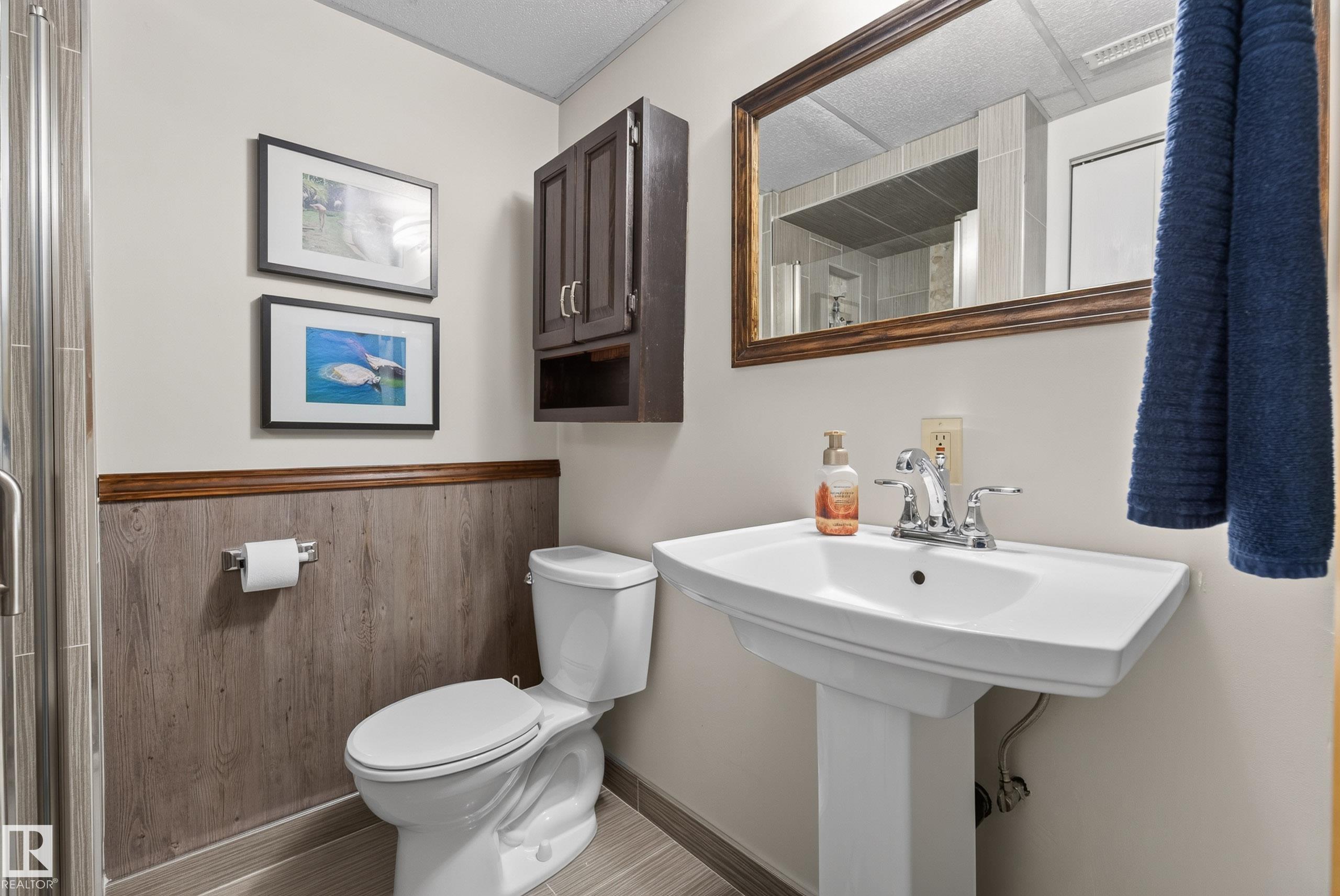 Photo 33 at 10935 152 Street NW, High Park, Edmonton