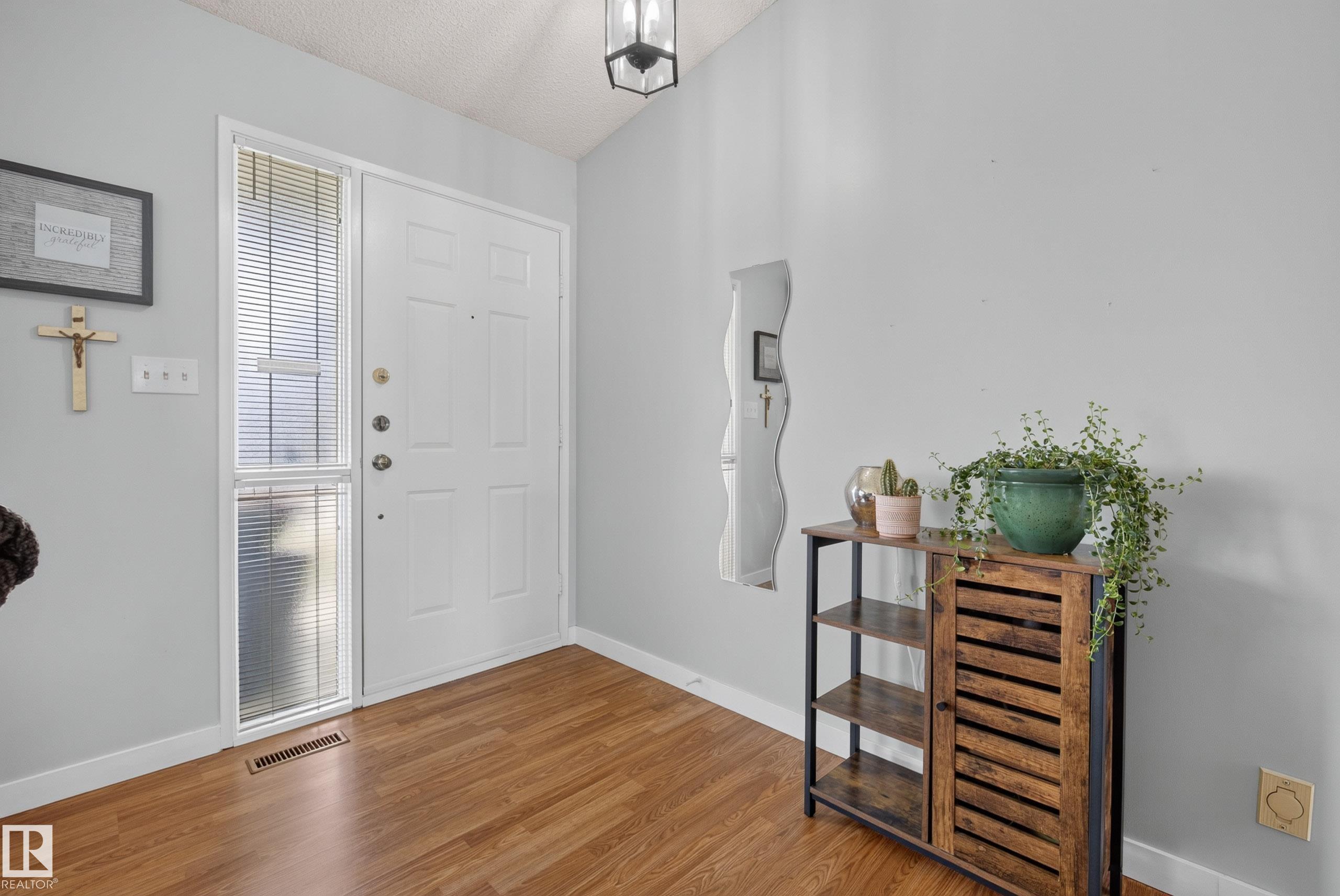10935 152 Street NW, High Park, Edmonton