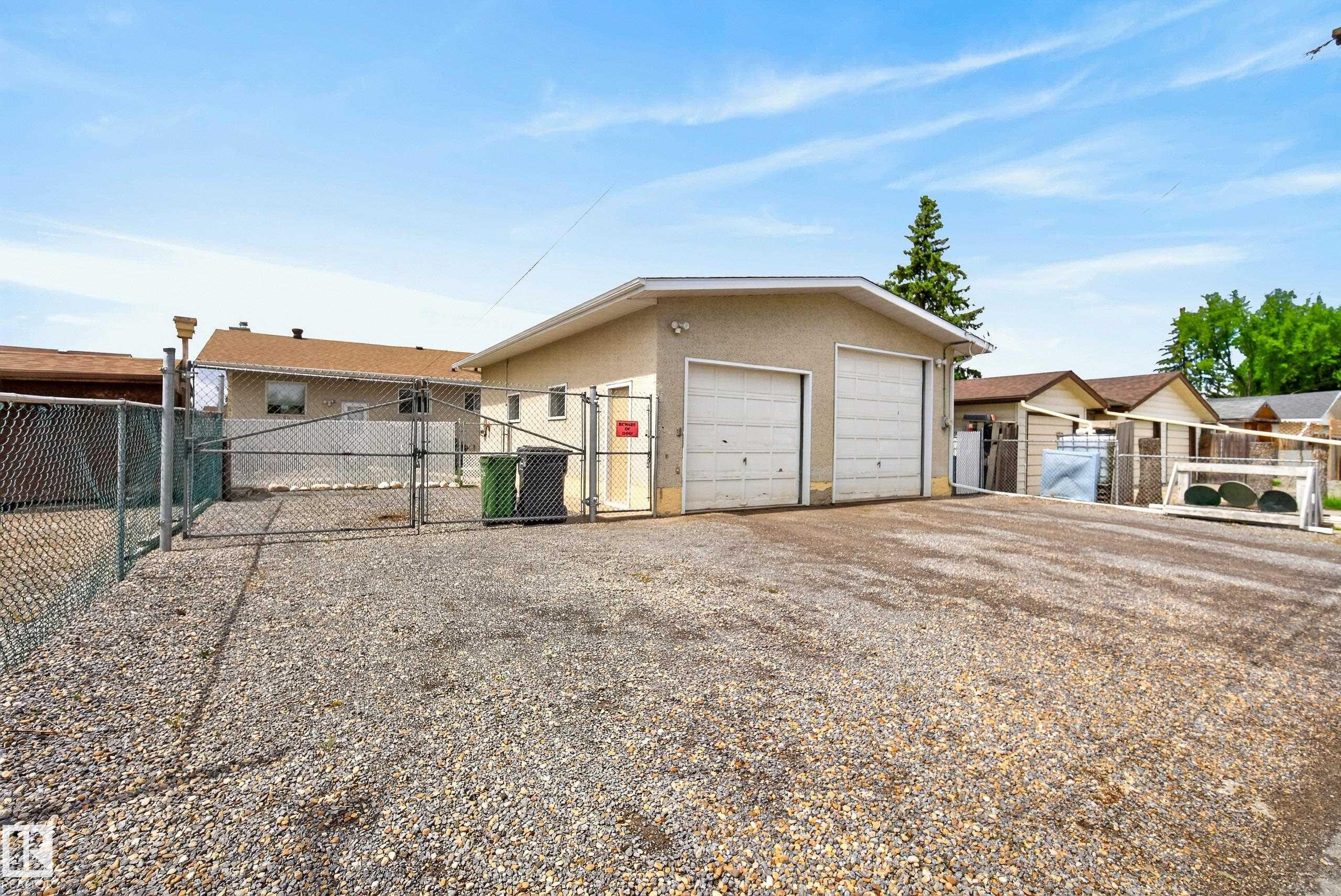 Photo 43 at 10935 152 Street NW, High Park, Edmonton
