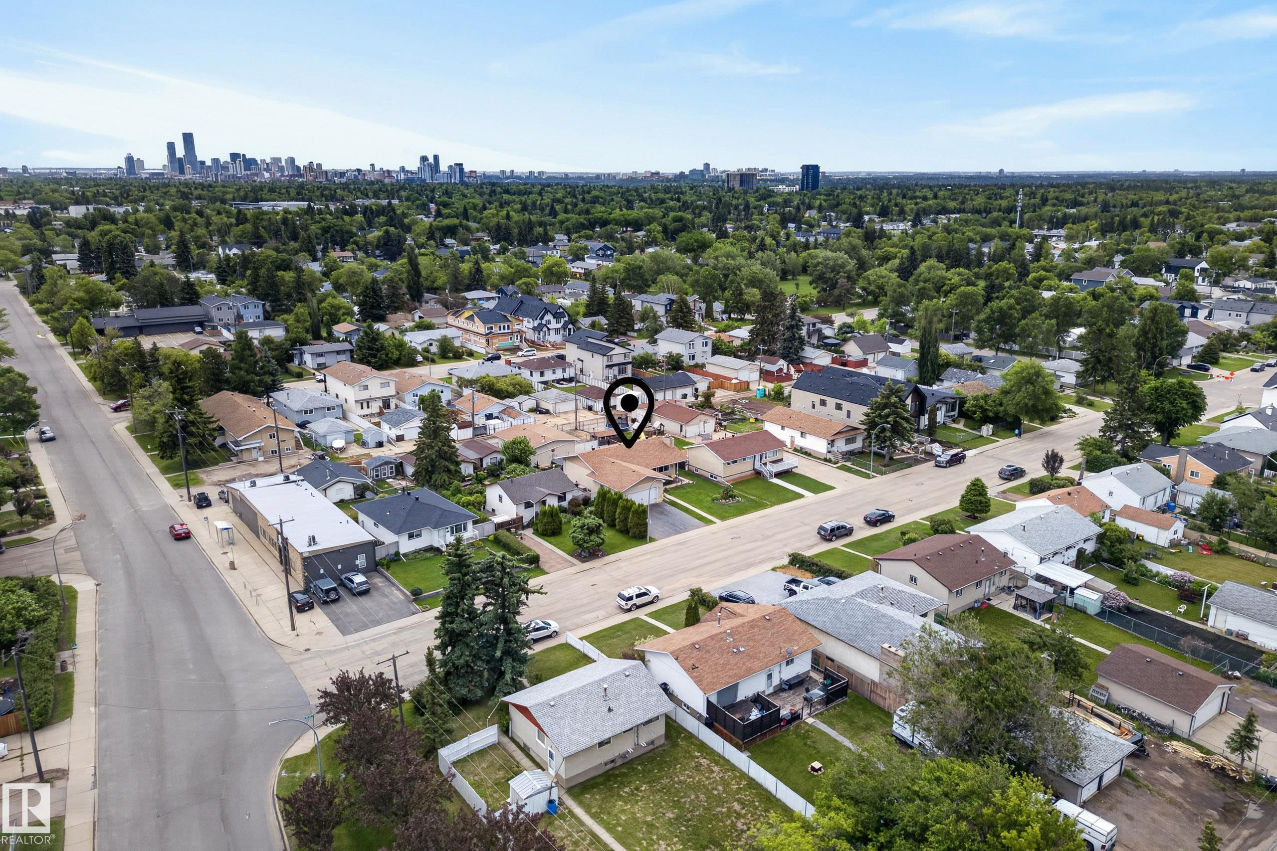 Photo 46 at 10935 152 Street NW, High Park, Edmonton