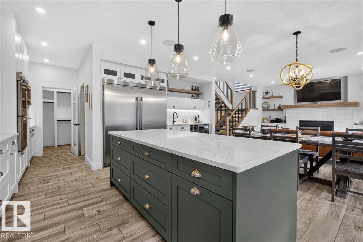 Photo 11 at 4470 Suzanna Crescent SW, Summerside, Edmonton