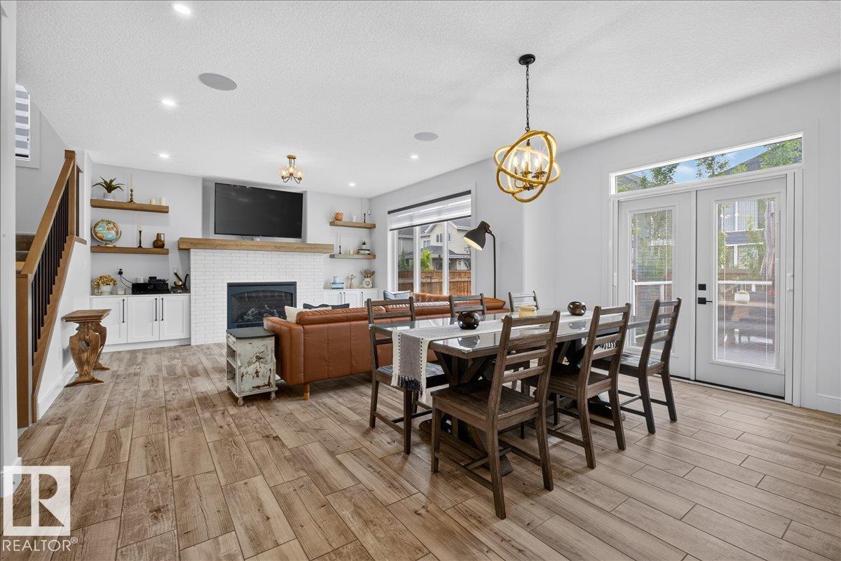 Photo 7 at 4470 Suzanna Crescent SW, Summerside, Edmonton
