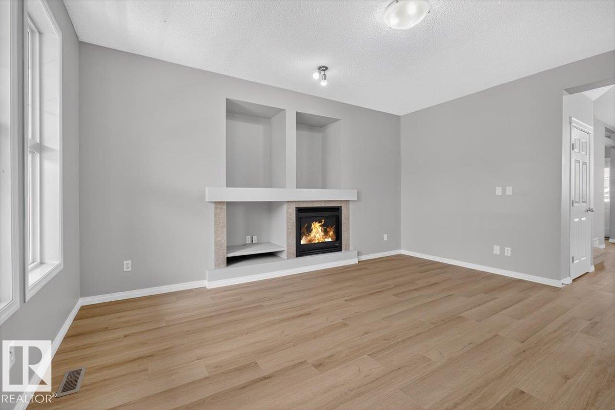 Photo 8 at 7704 16 Avenue SW, Summerside, Edmonton