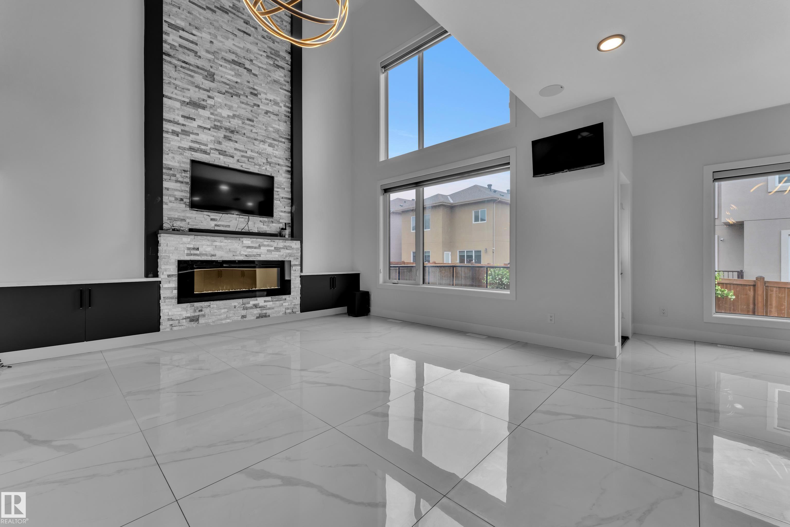 Photo 12 at 1460 25 Street NW, Laurel, Edmonton