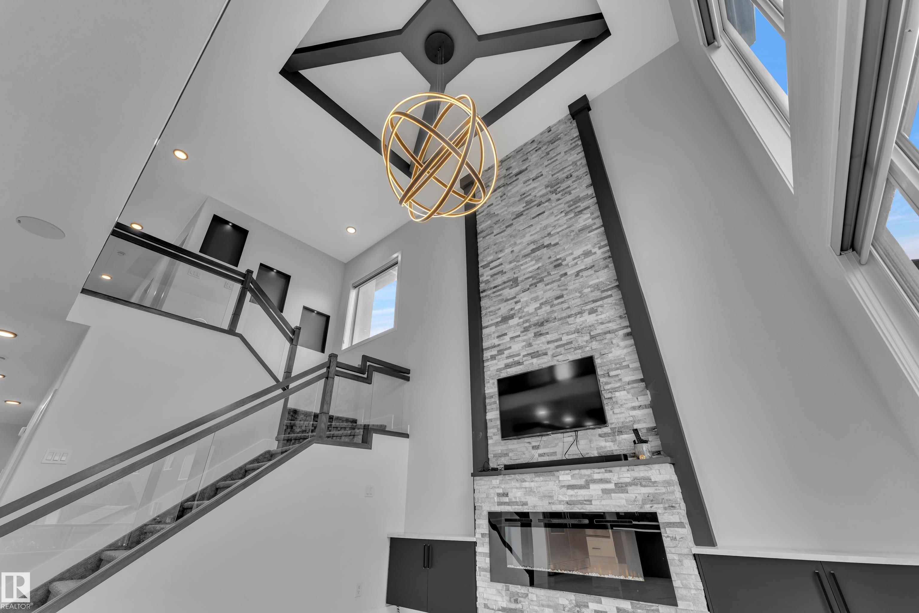Photo 23 at 1460 25 Street NW, Laurel, Edmonton