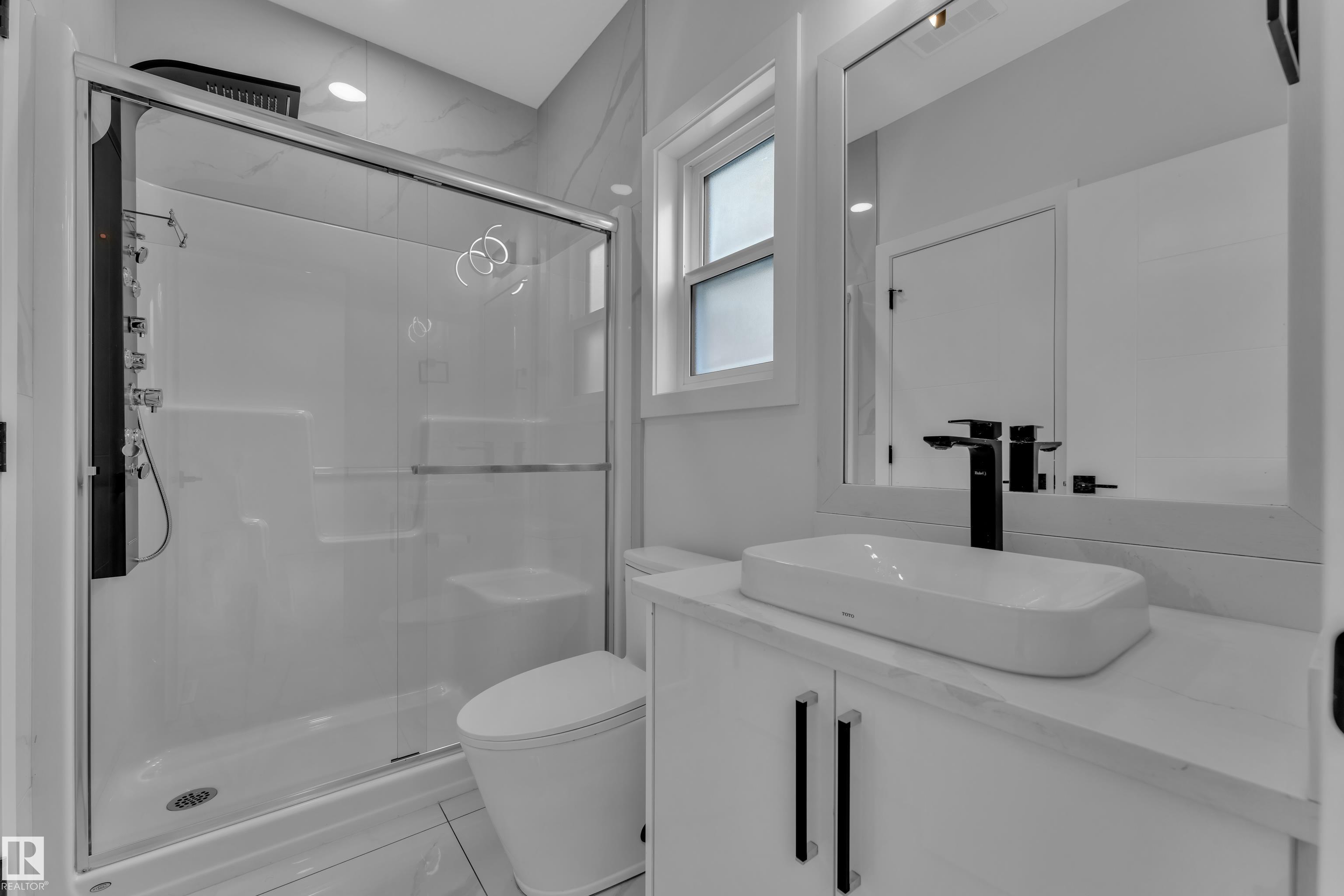 Photo 10 at 1460 25 Street NW, Laurel, Edmonton