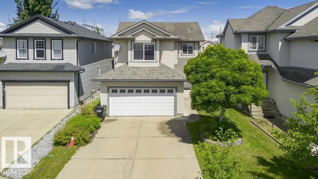 8018 3 Avenue SW, Ellerslie, Edmonton