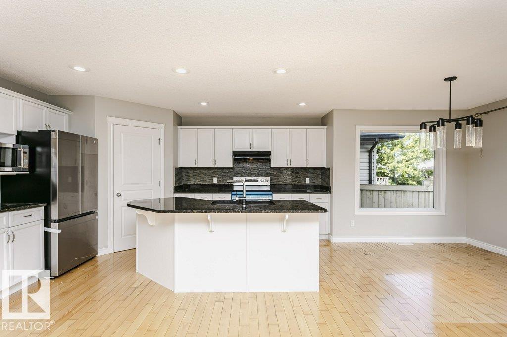 Photo 17 at 8018 3 Avenue SW, Ellerslie, Edmonton