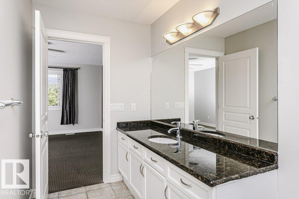 Photo 33 at 8018 3 Avenue SW, Ellerslie, Edmonton