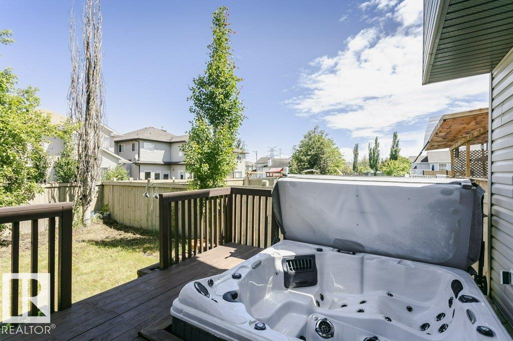 8018 3 Avenue SW, Ellerslie, Edmonton