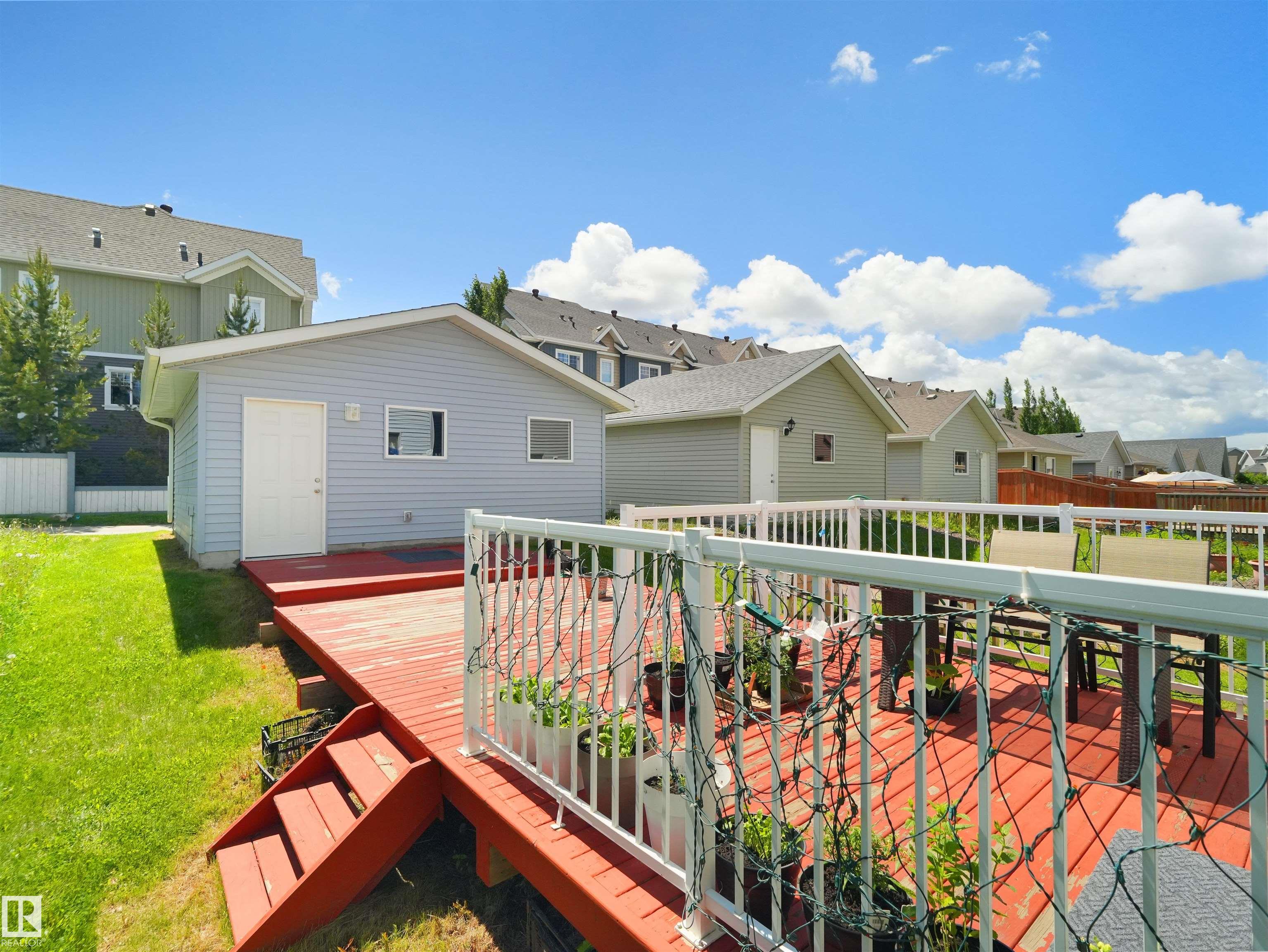 Photo 10 at 7827 22 Avenue SW, Summerside, Edmonton