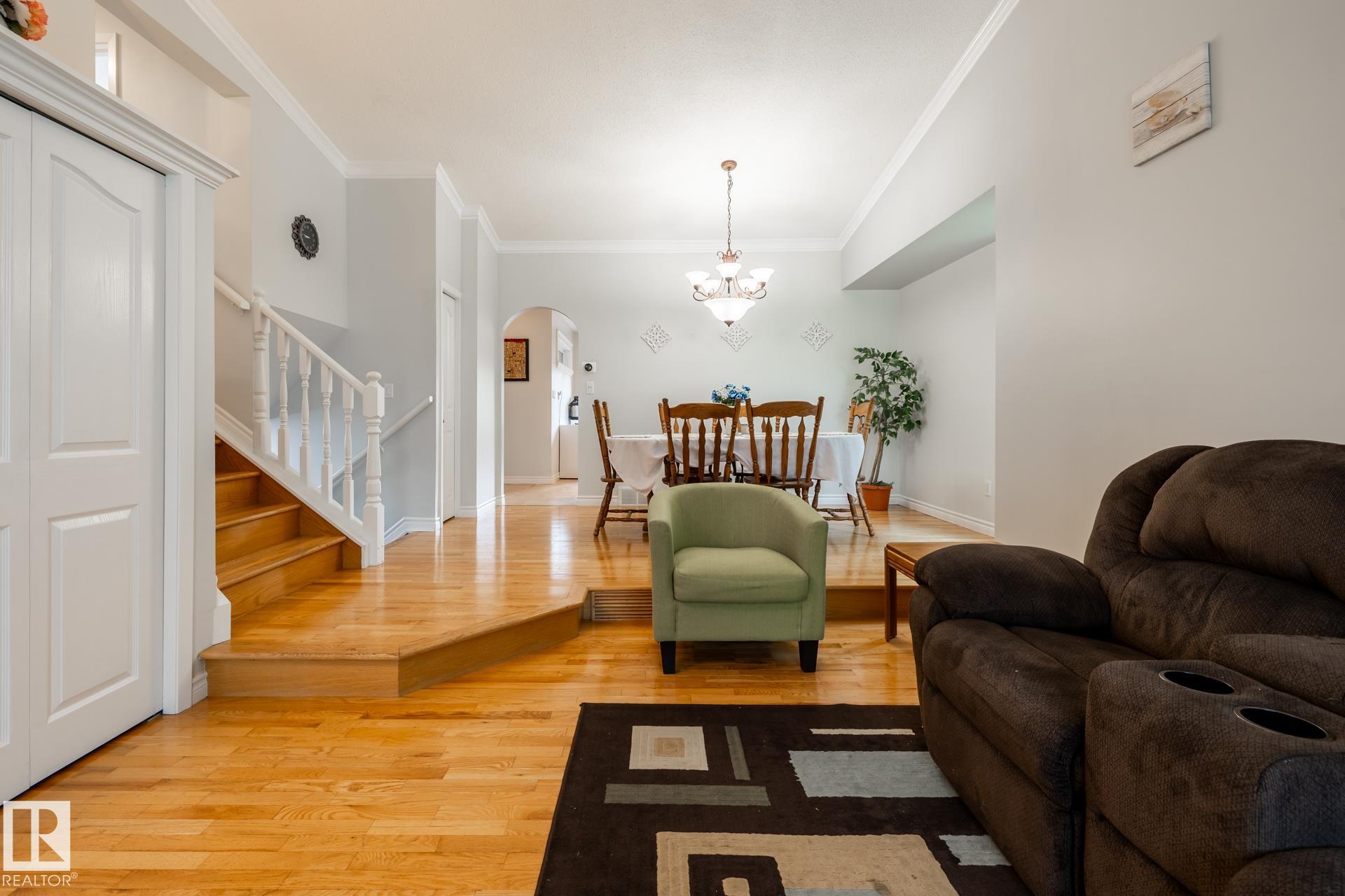 Photo 14 at 27 Danforth Crescent, Deer Ridge, St. Albert